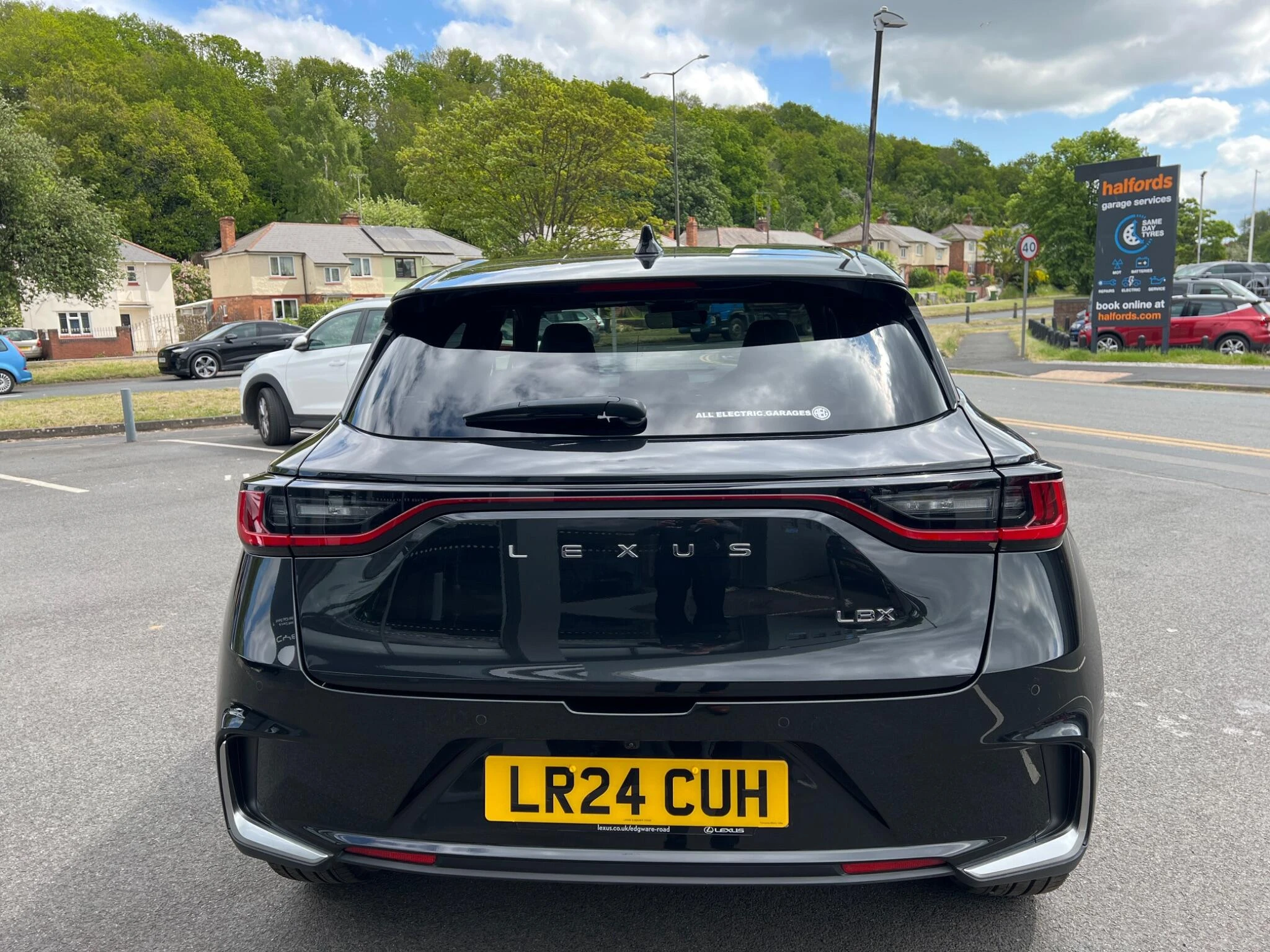 Vehicle image 11