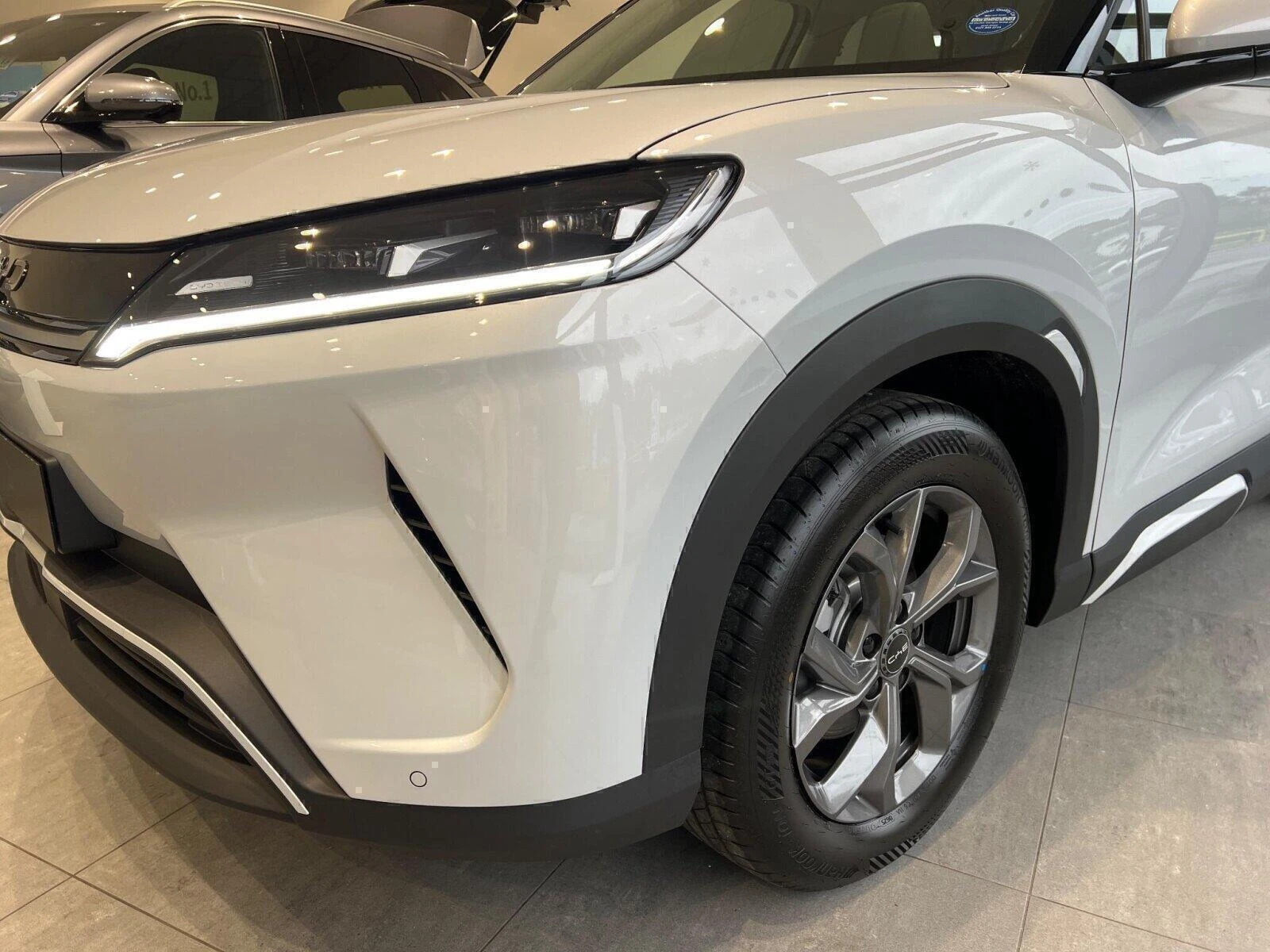 Vehicle image 52