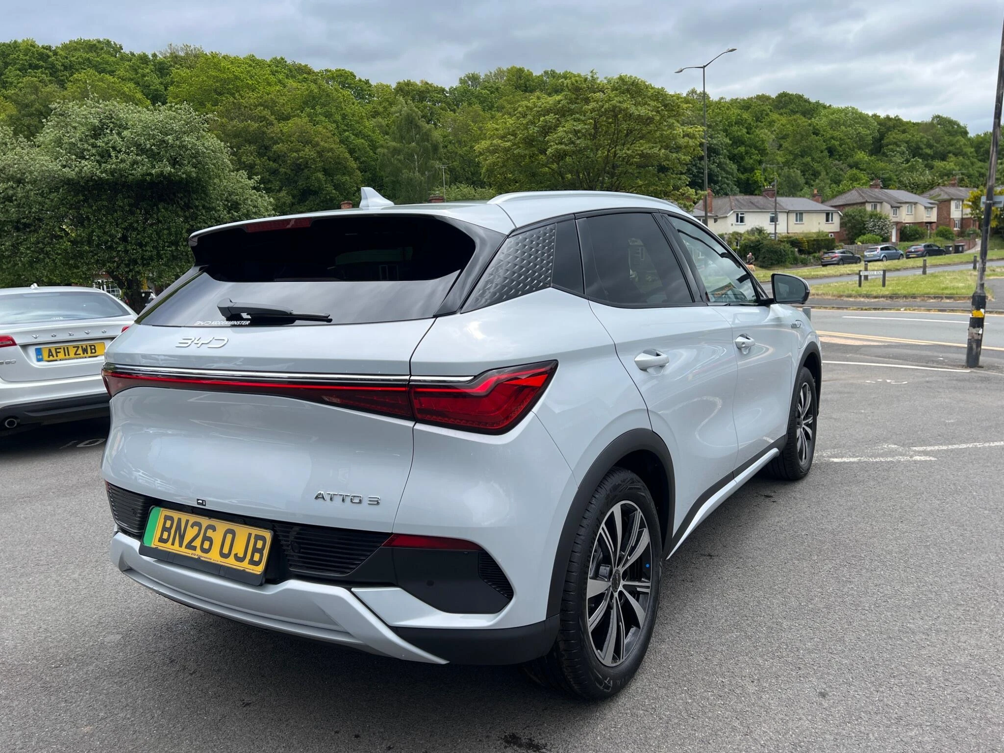 Vehicle image 19