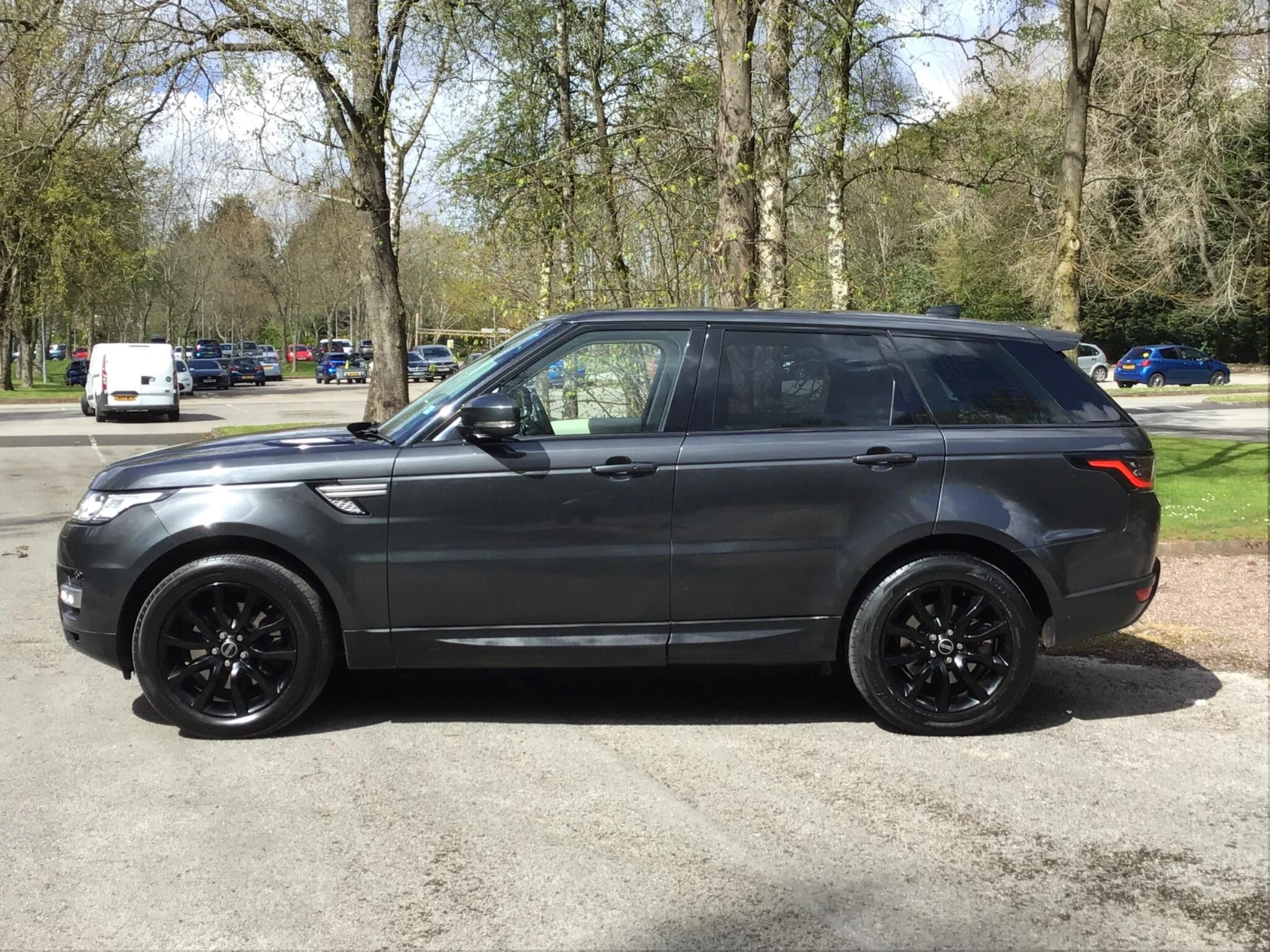Vehicle image 22