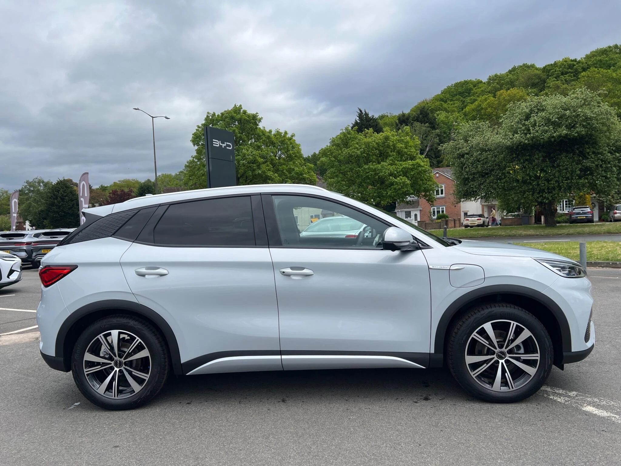 Vehicle image 18