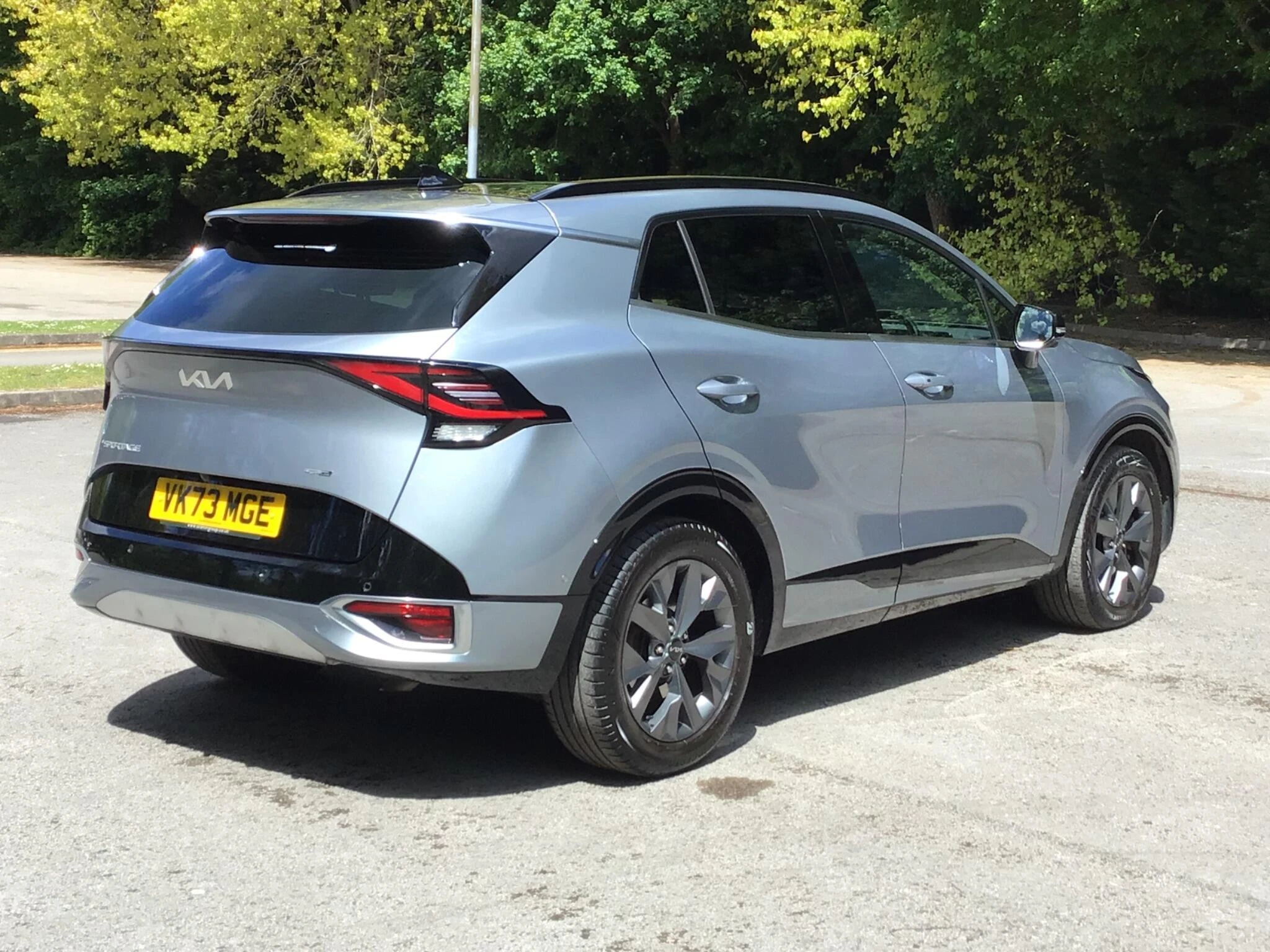 Vehicle image 20