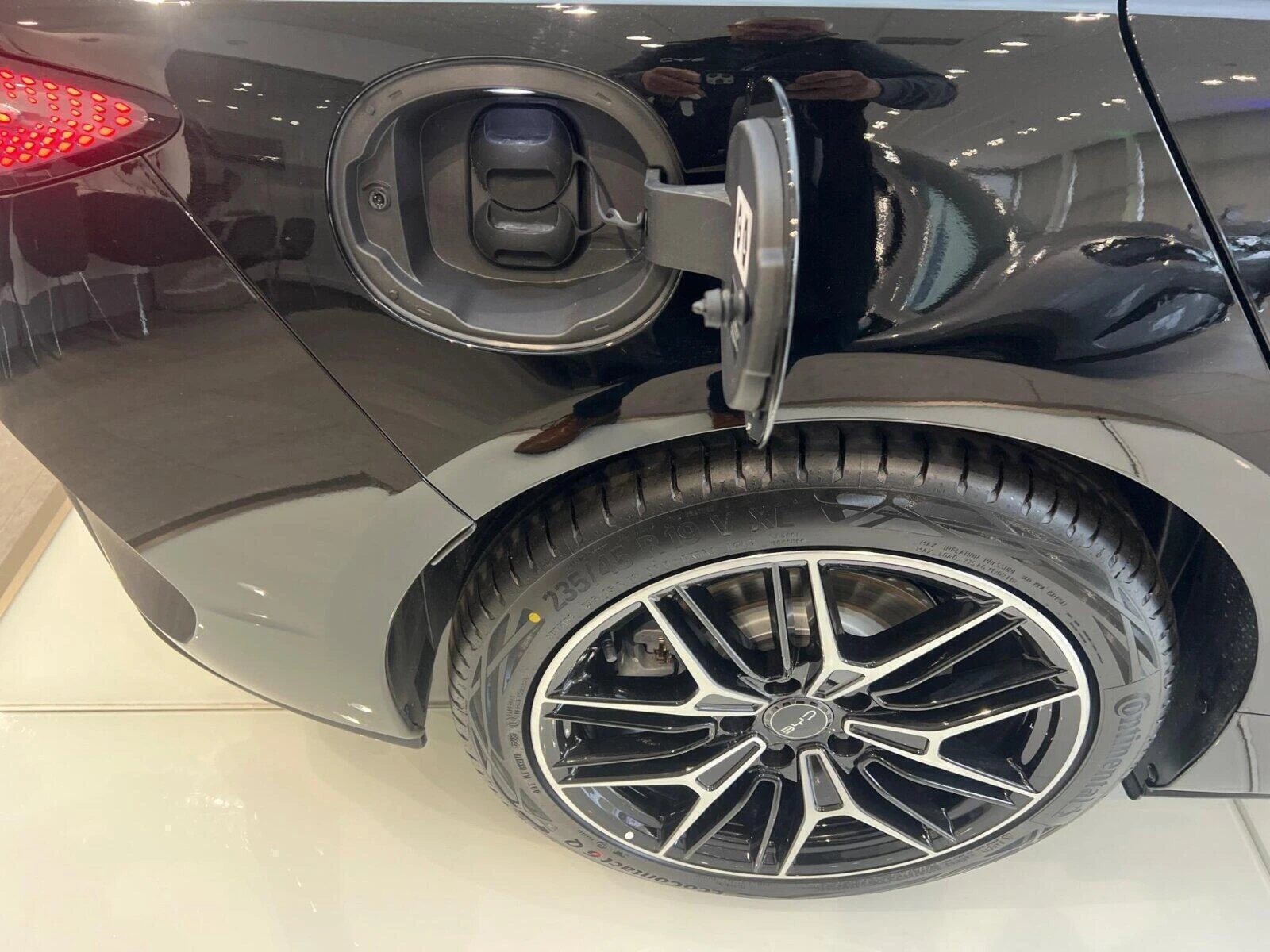 Vehicle image 31