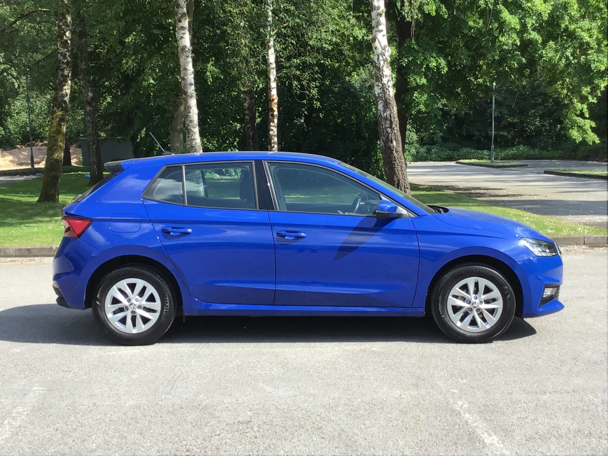 Vehicle image 18