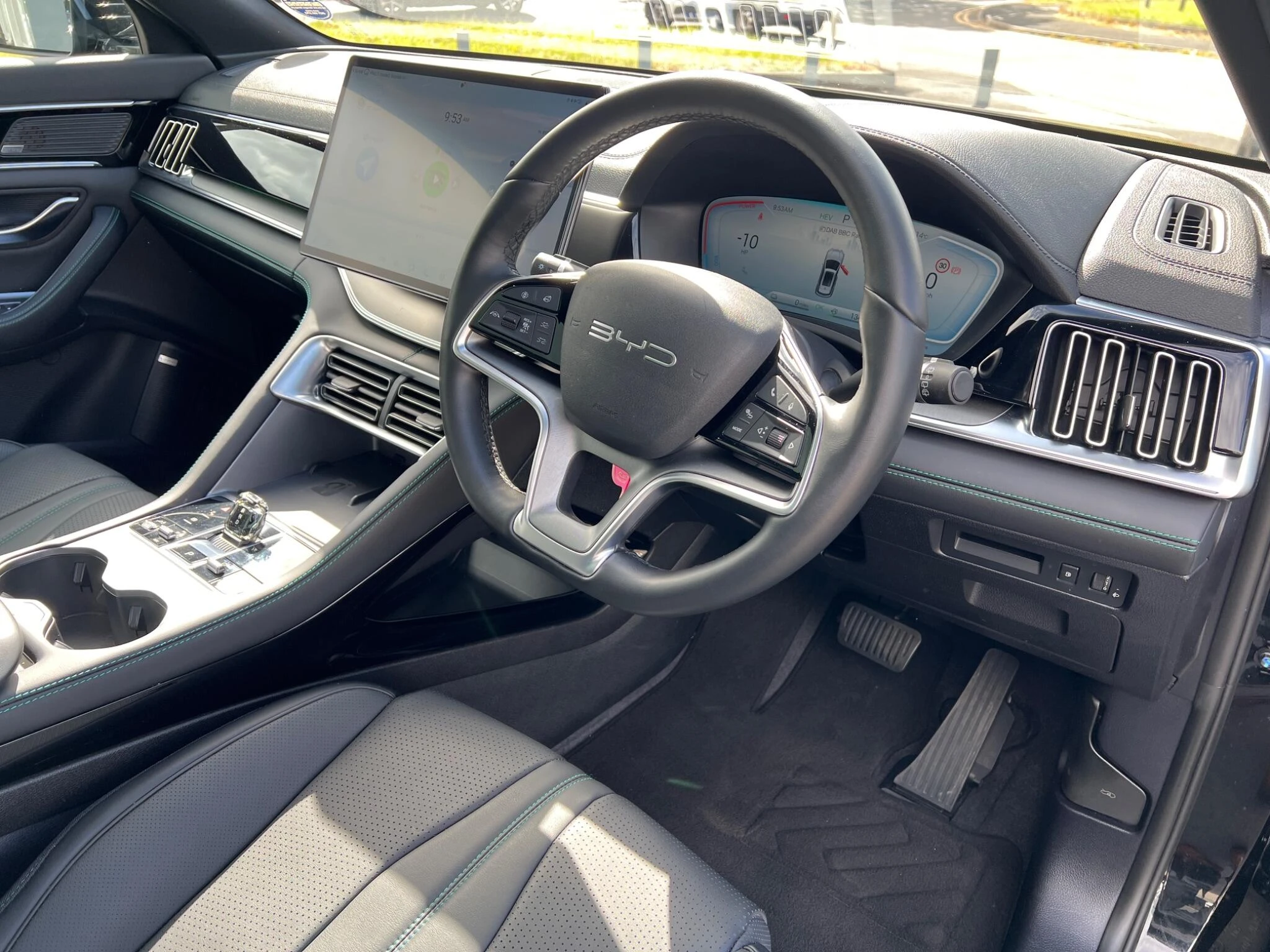 Vehicle image 48