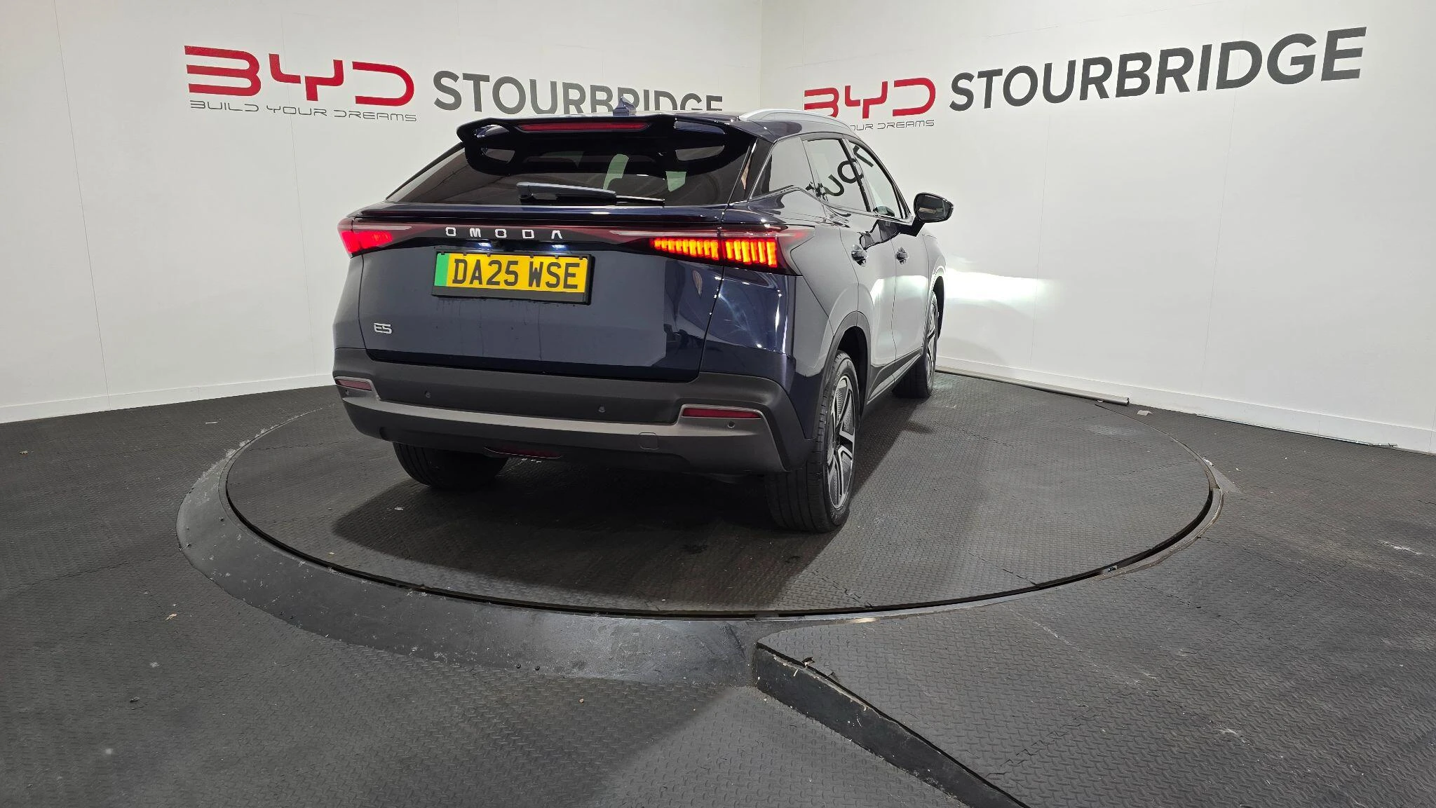 Vehicle image 41