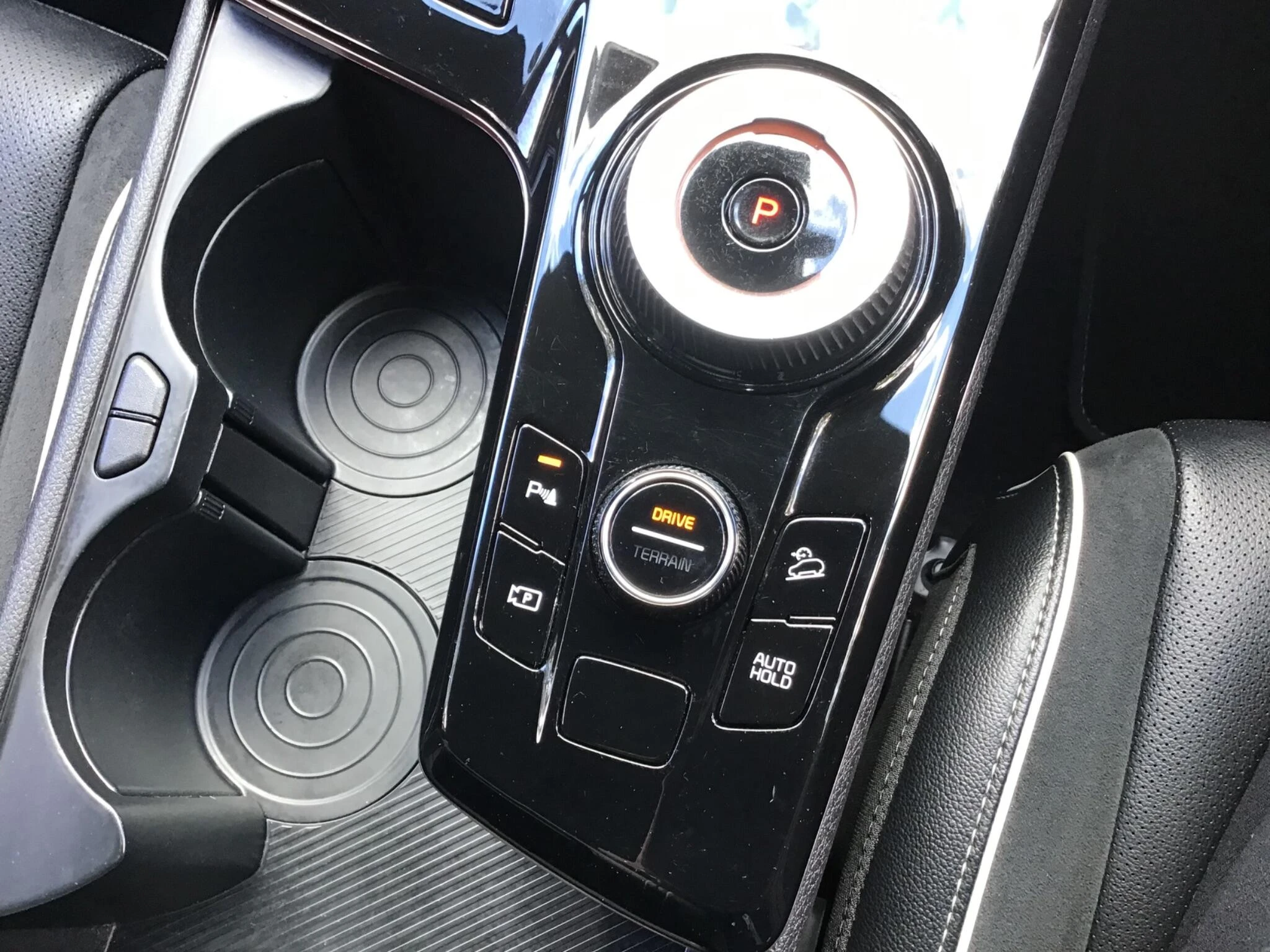 Vehicle image 60