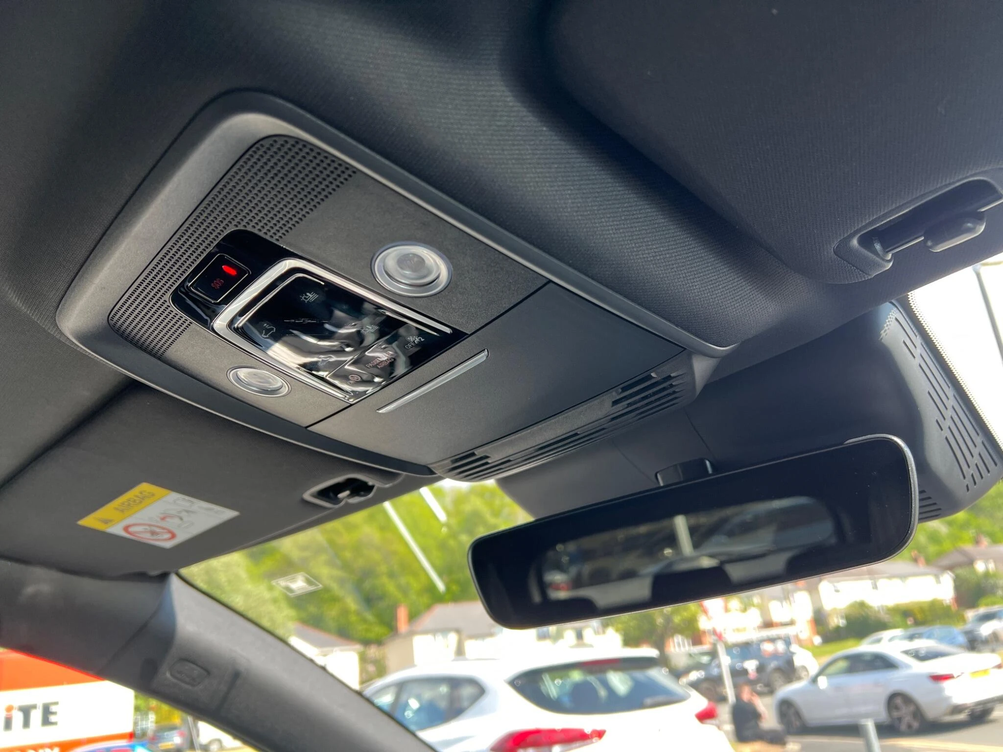 Vehicle image 21
