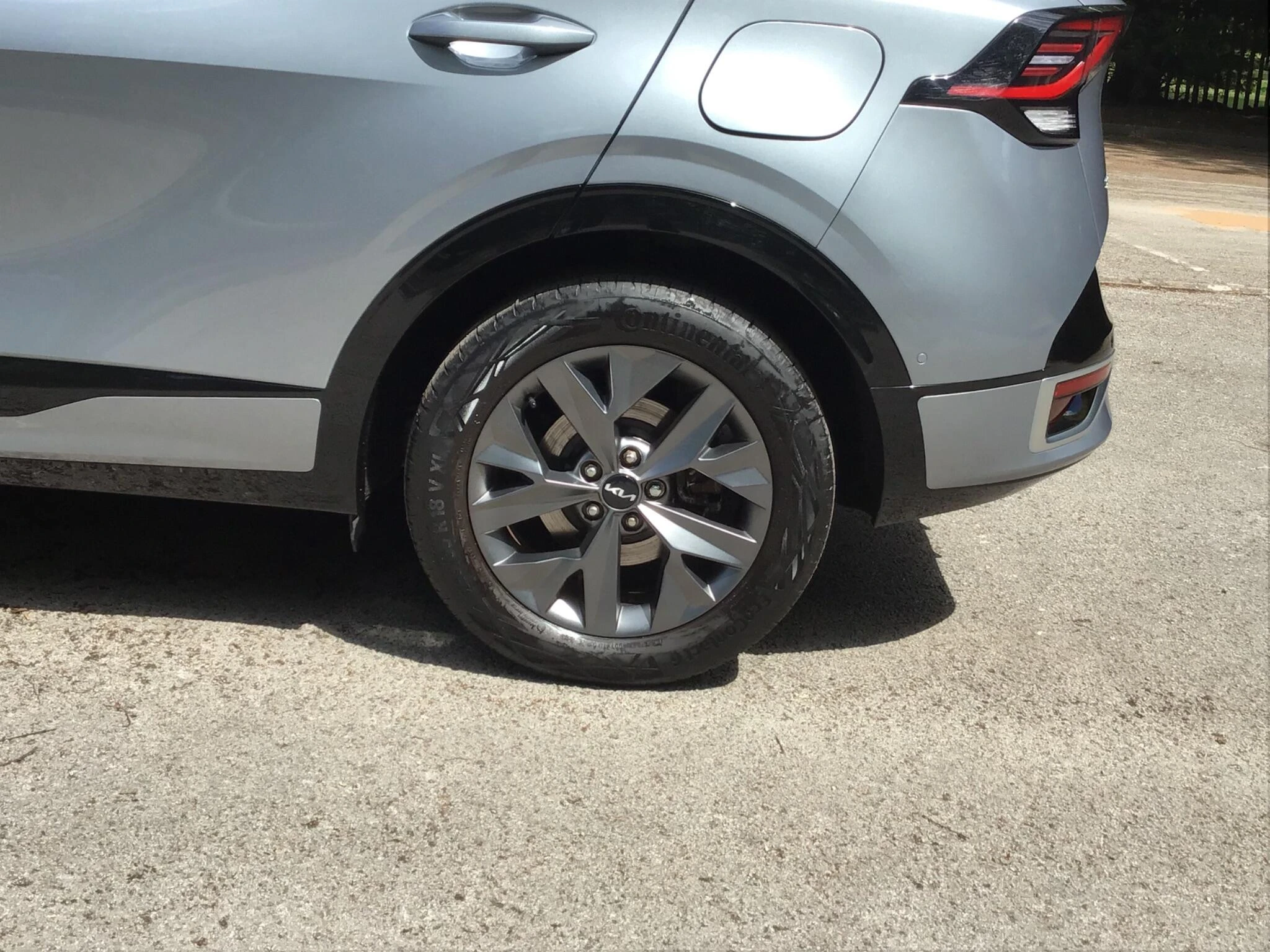 Vehicle image 30