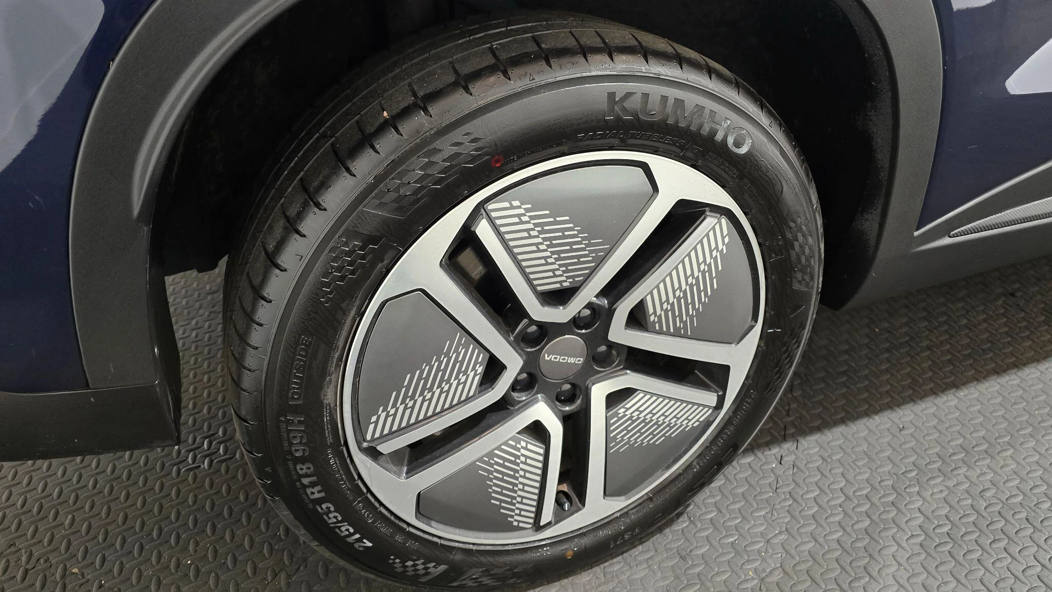 Vehicle image 31