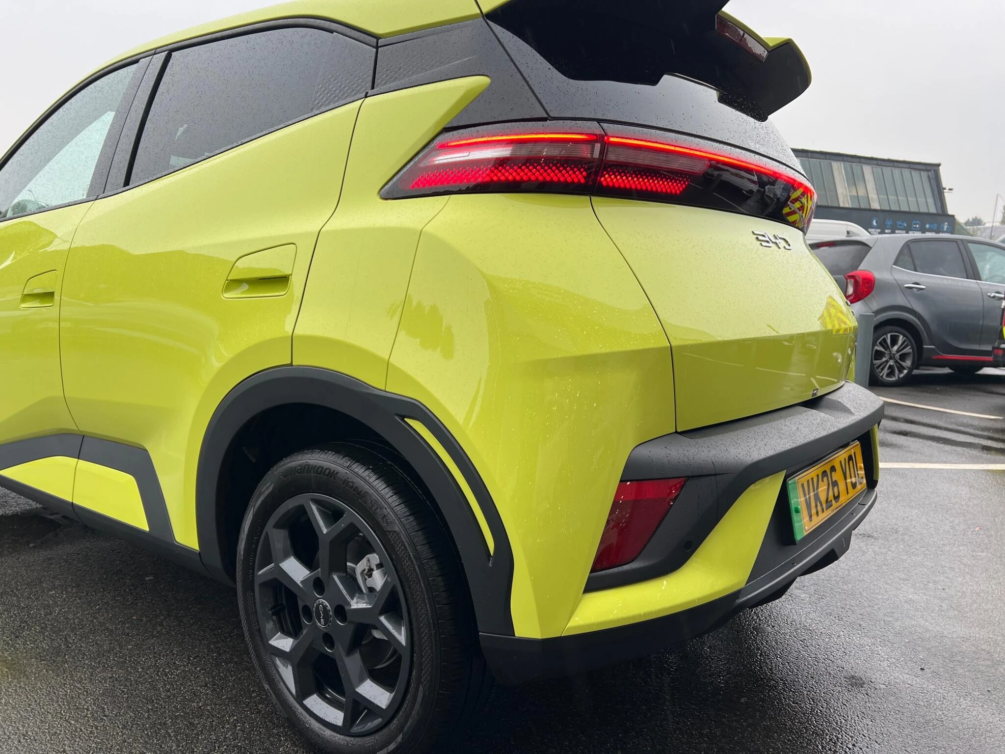 Vehicle thumbnail 8