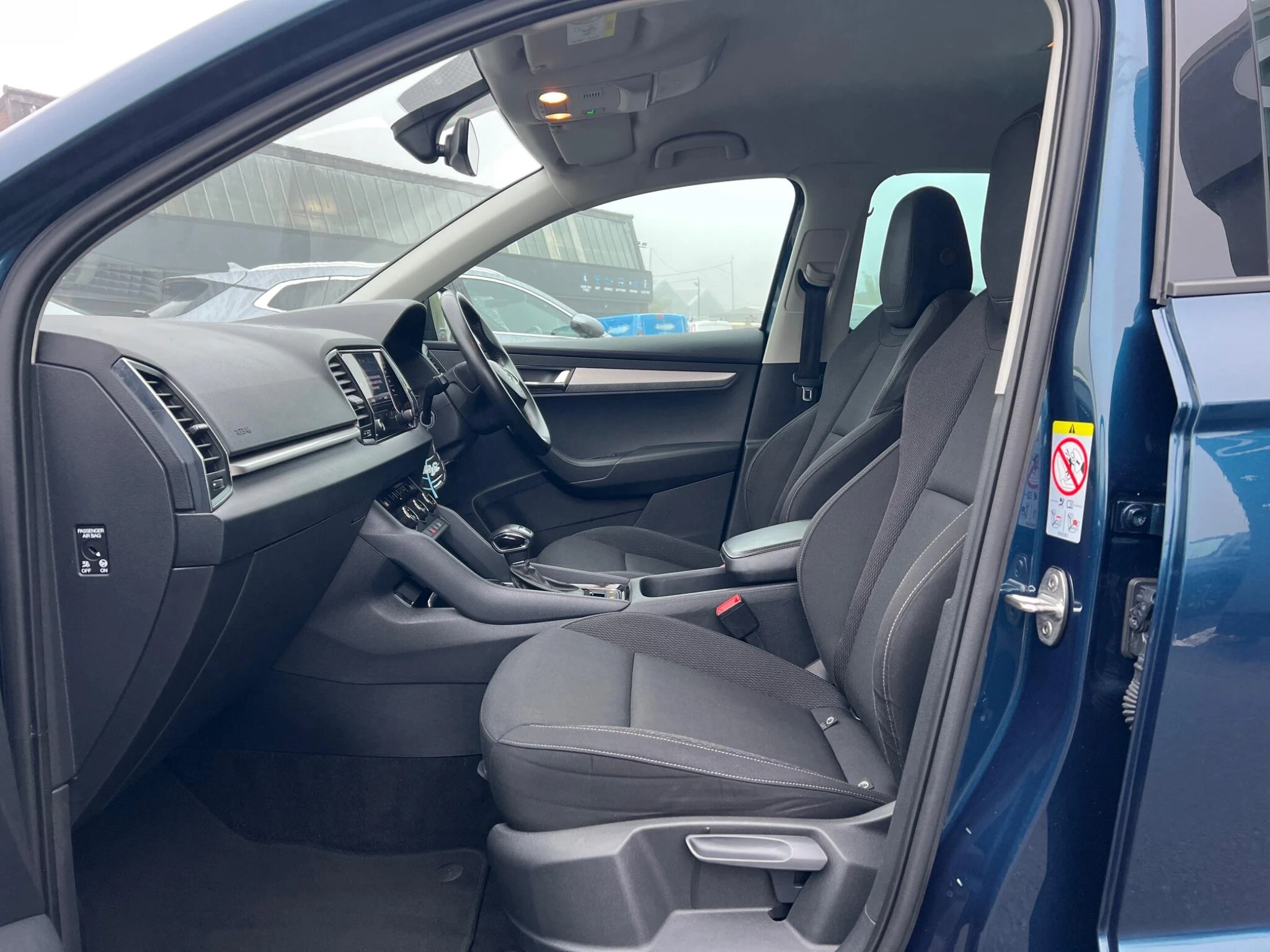 Vehicle image 52