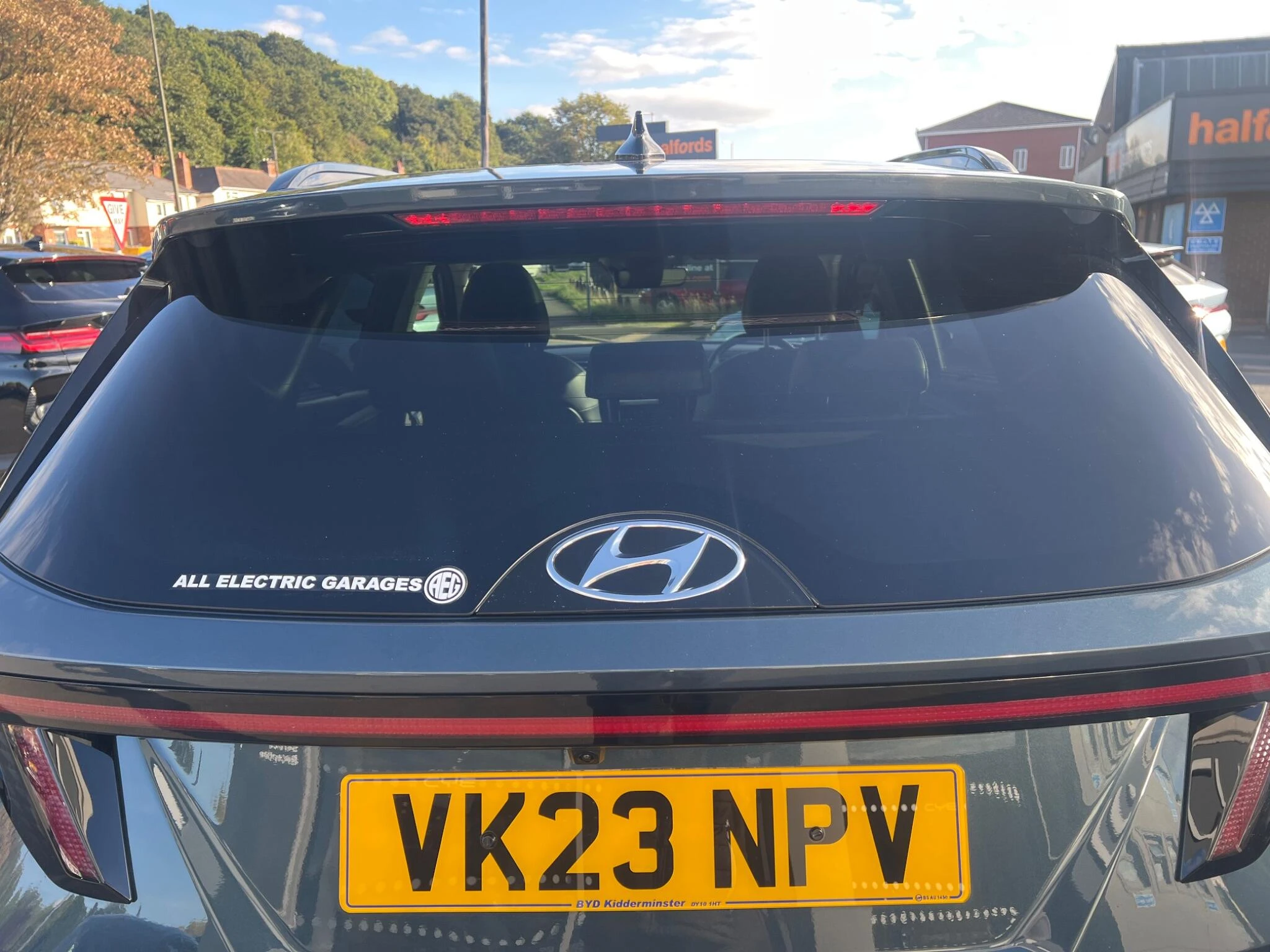 Vehicle image 11