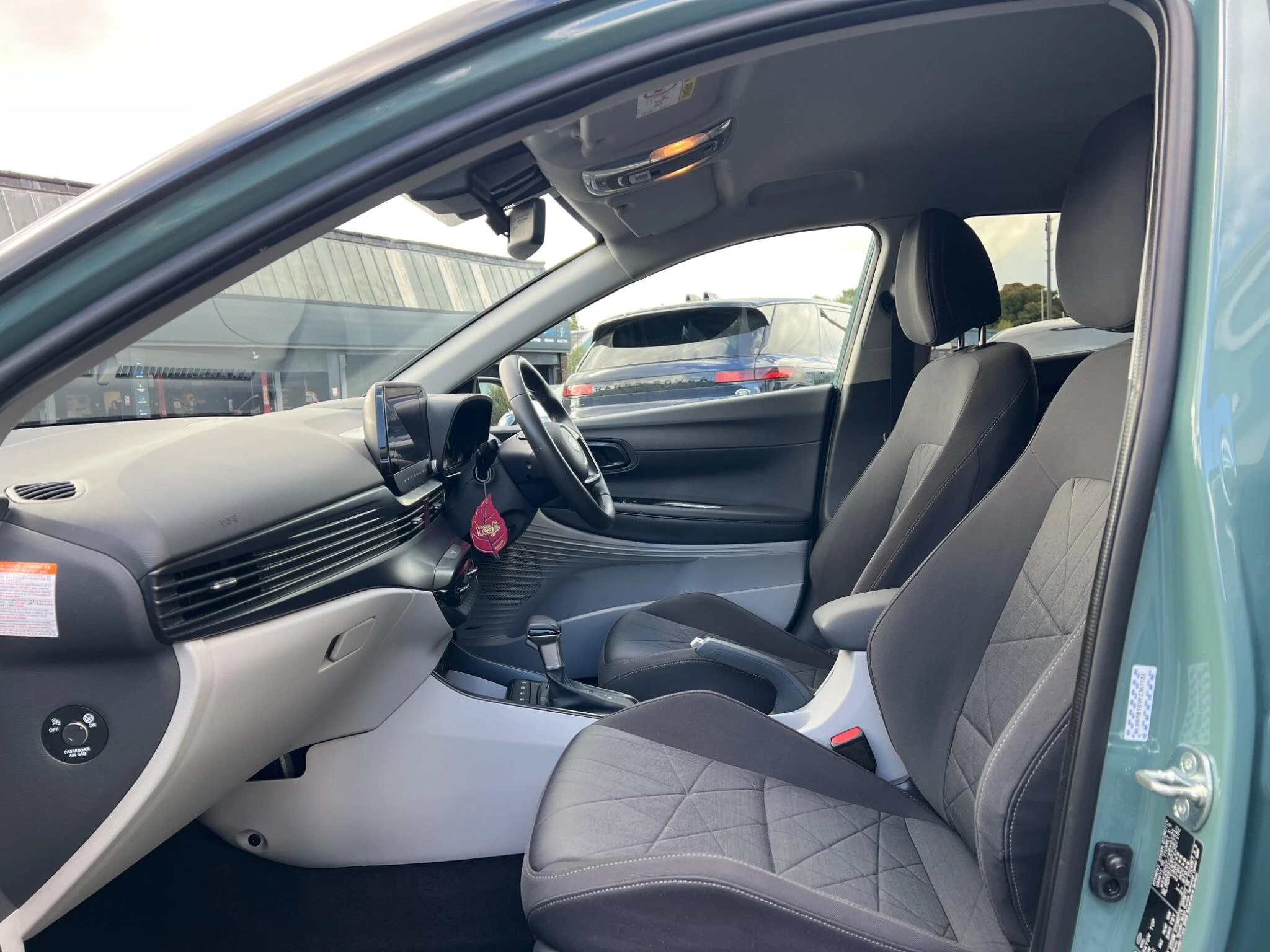 Vehicle image 45