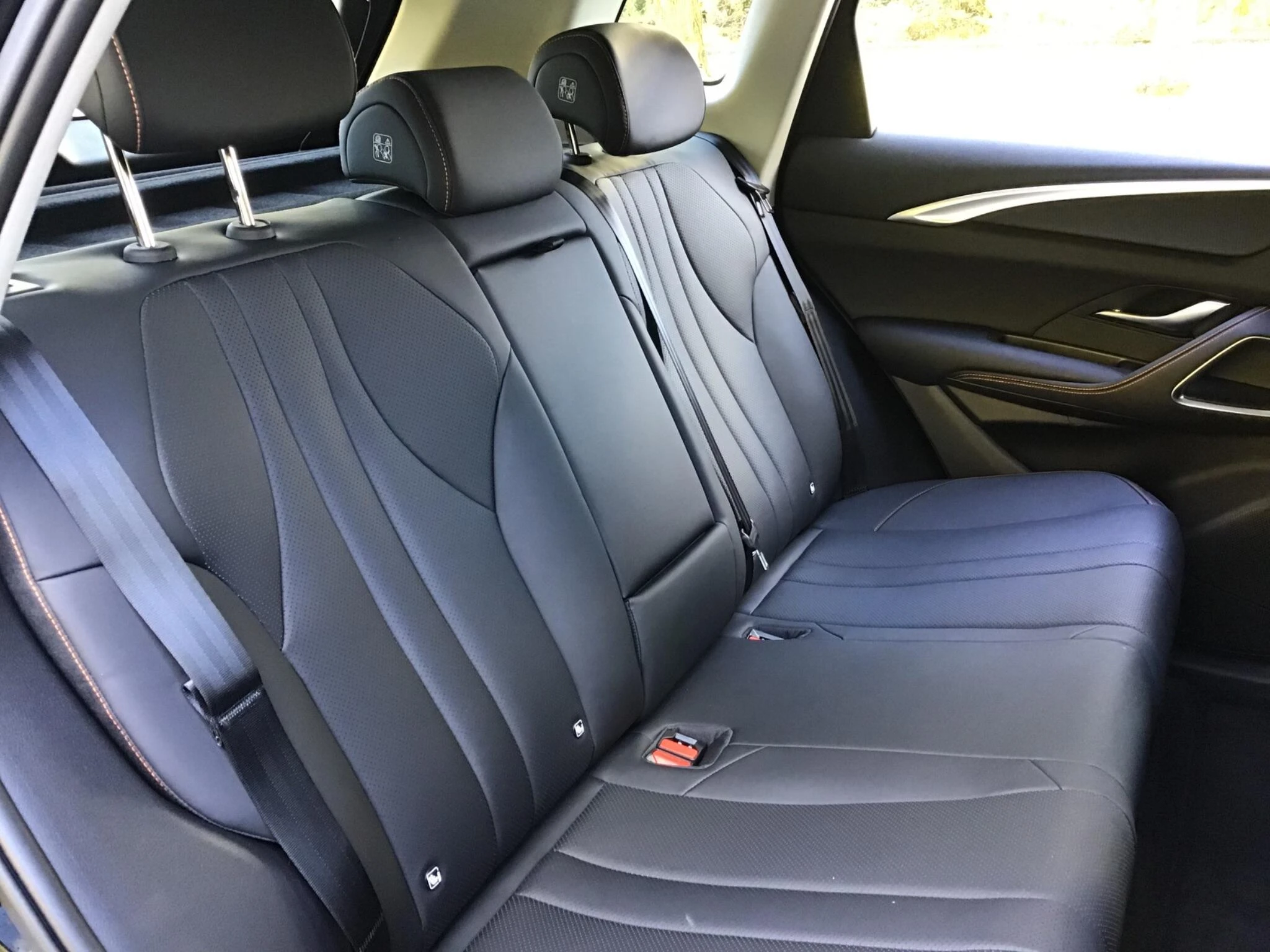 Vehicle image 21
