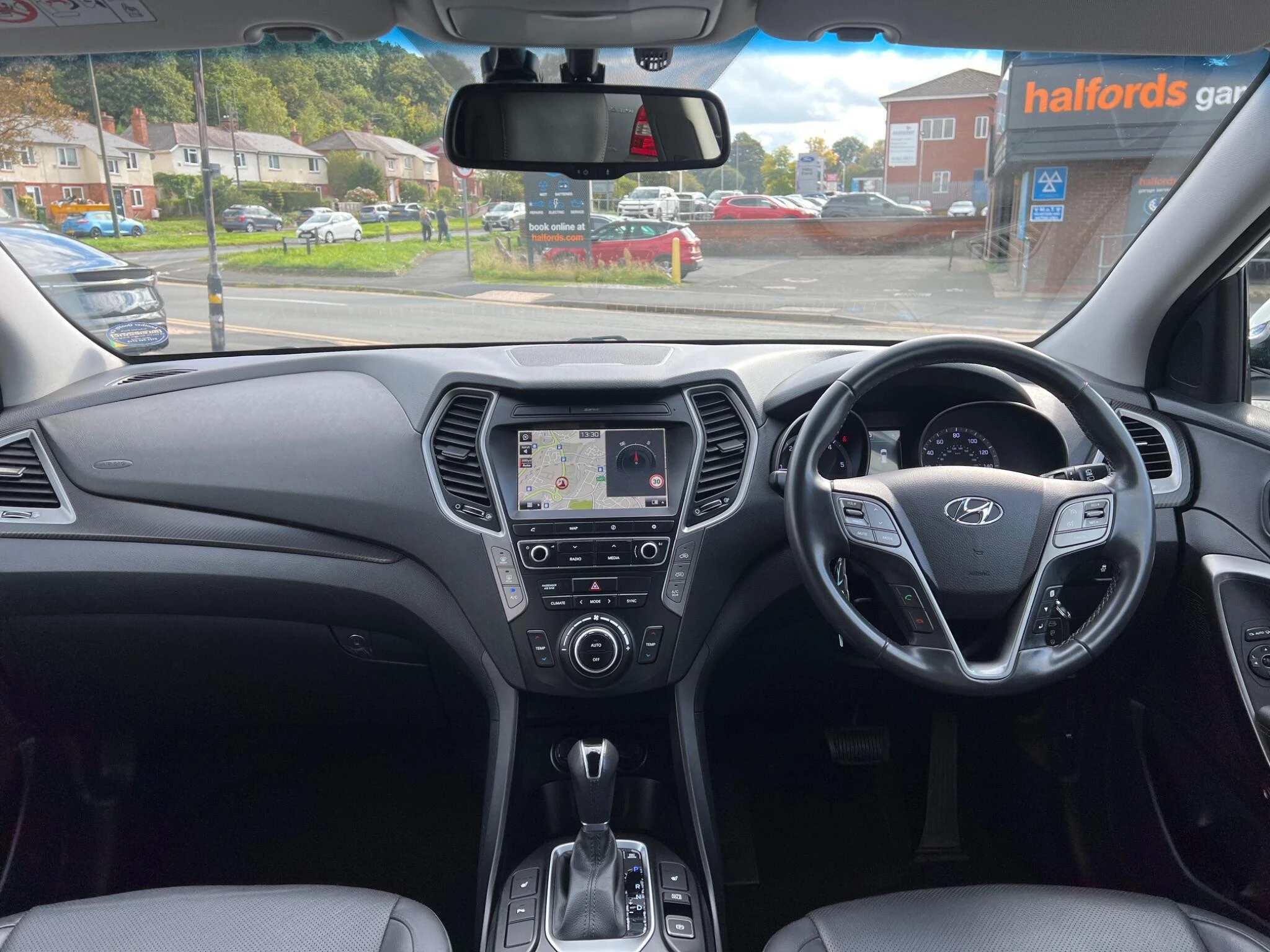 Vehicle image 13
