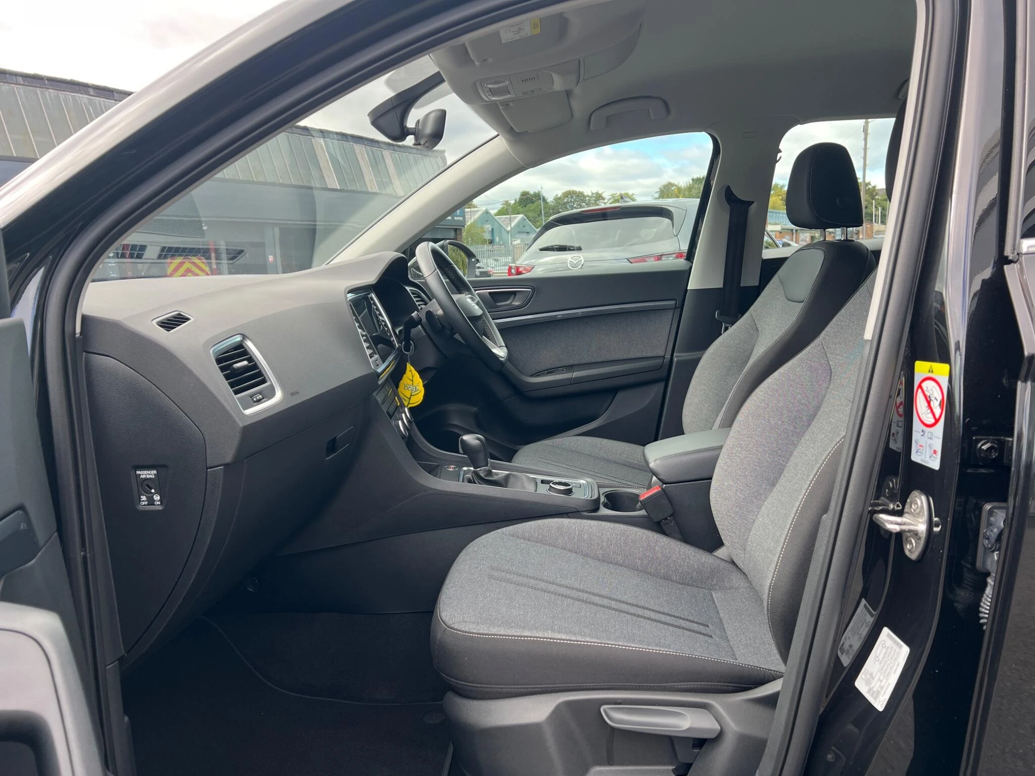 Vehicle image 23