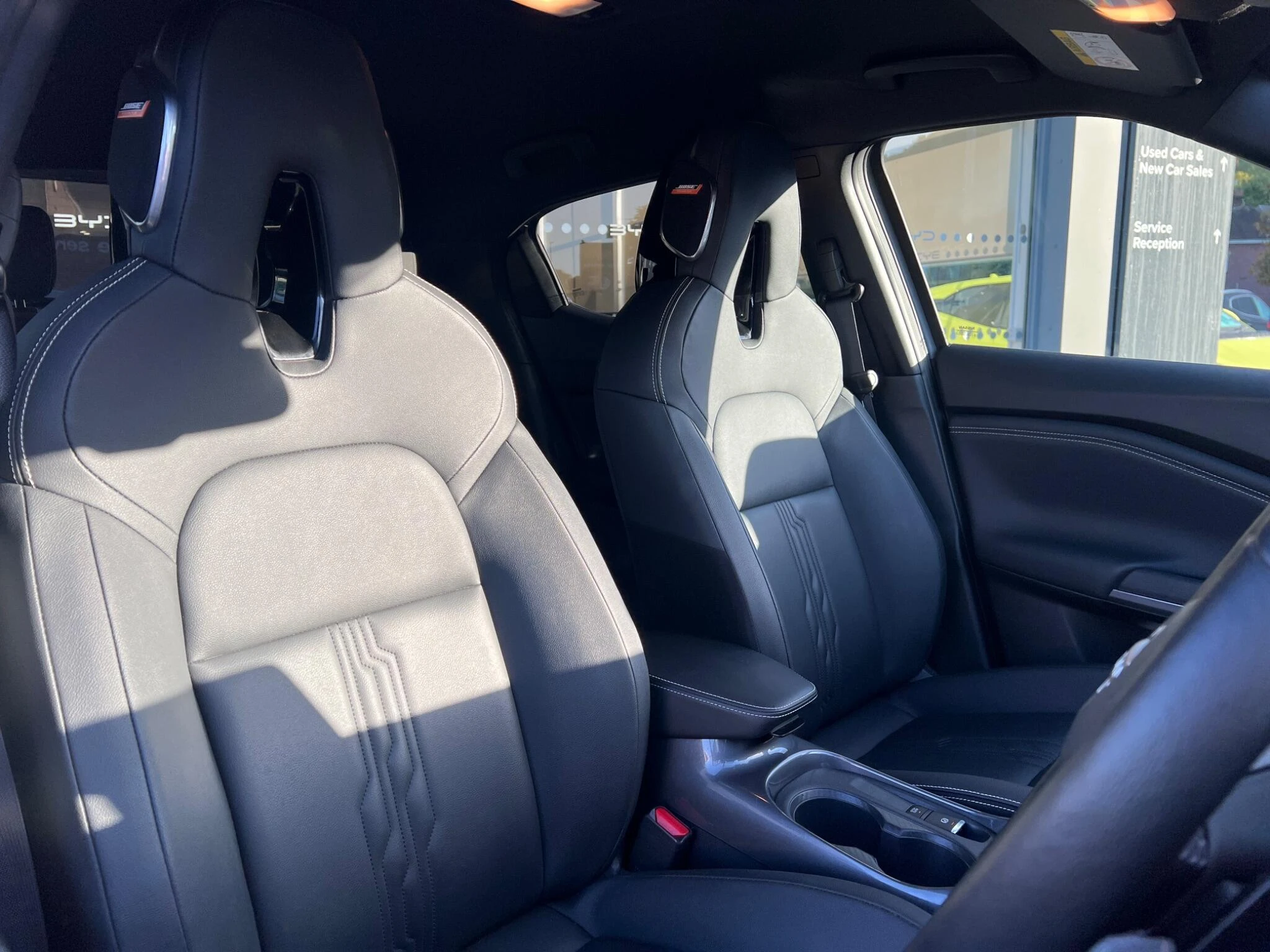 Vehicle image 23