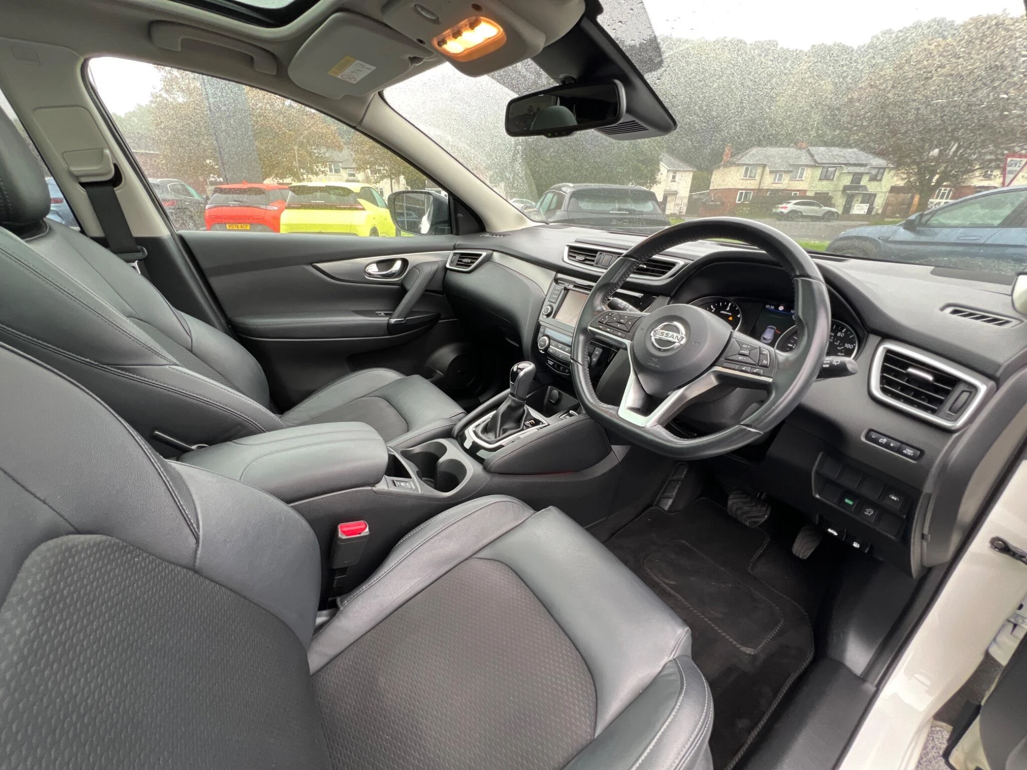 Vehicle image 23