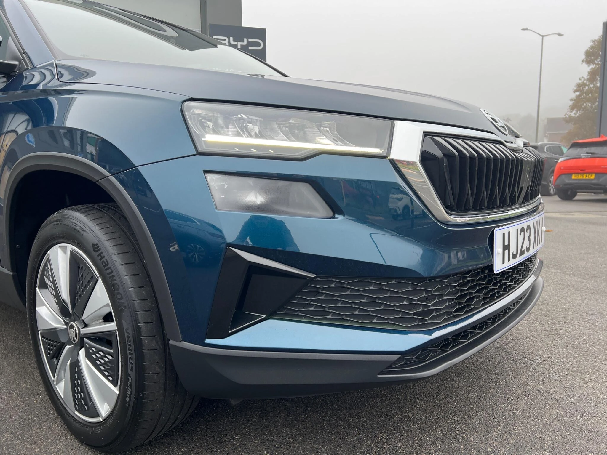 Vehicle thumbnail 5