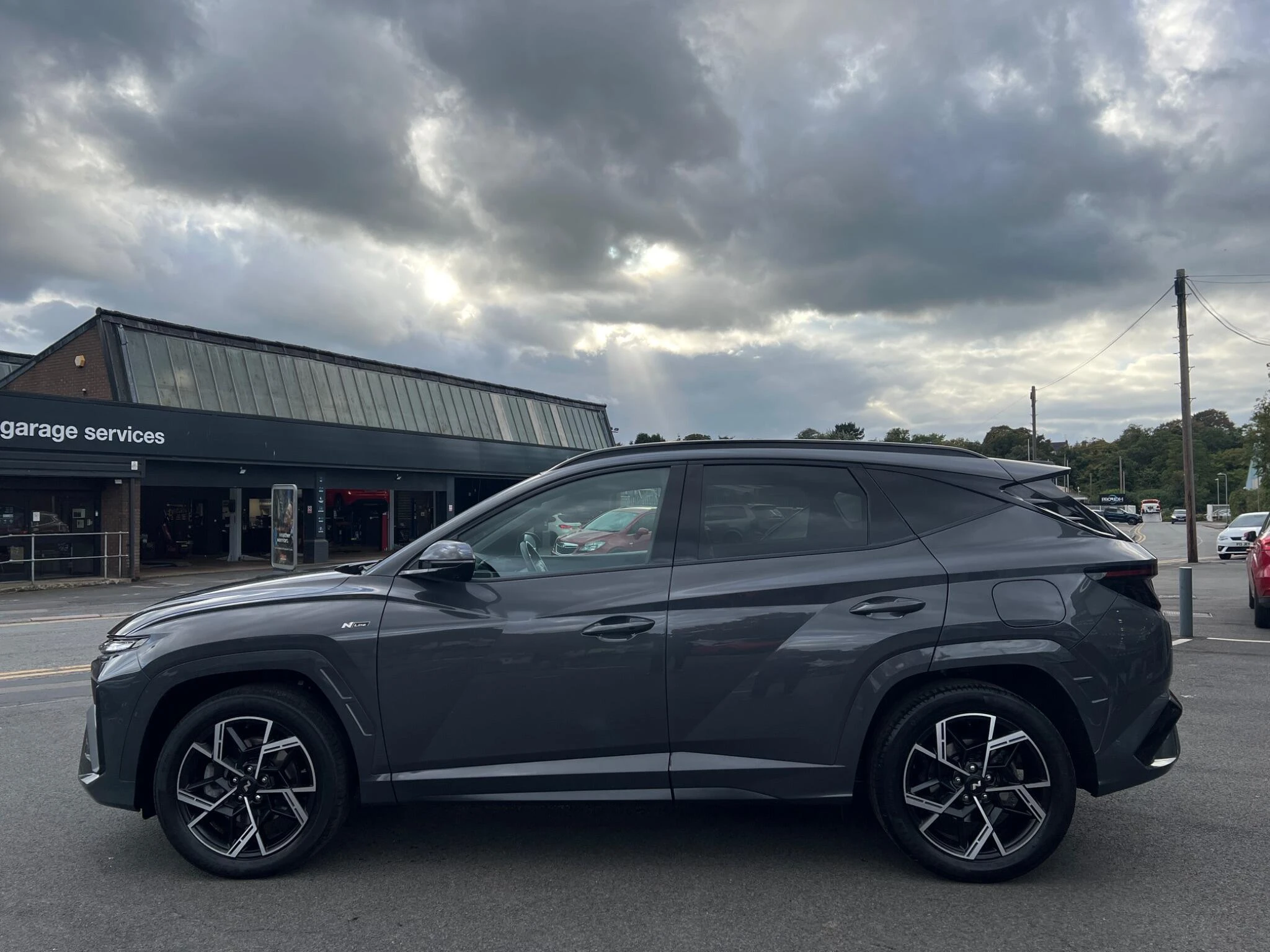 Vehicle image 8