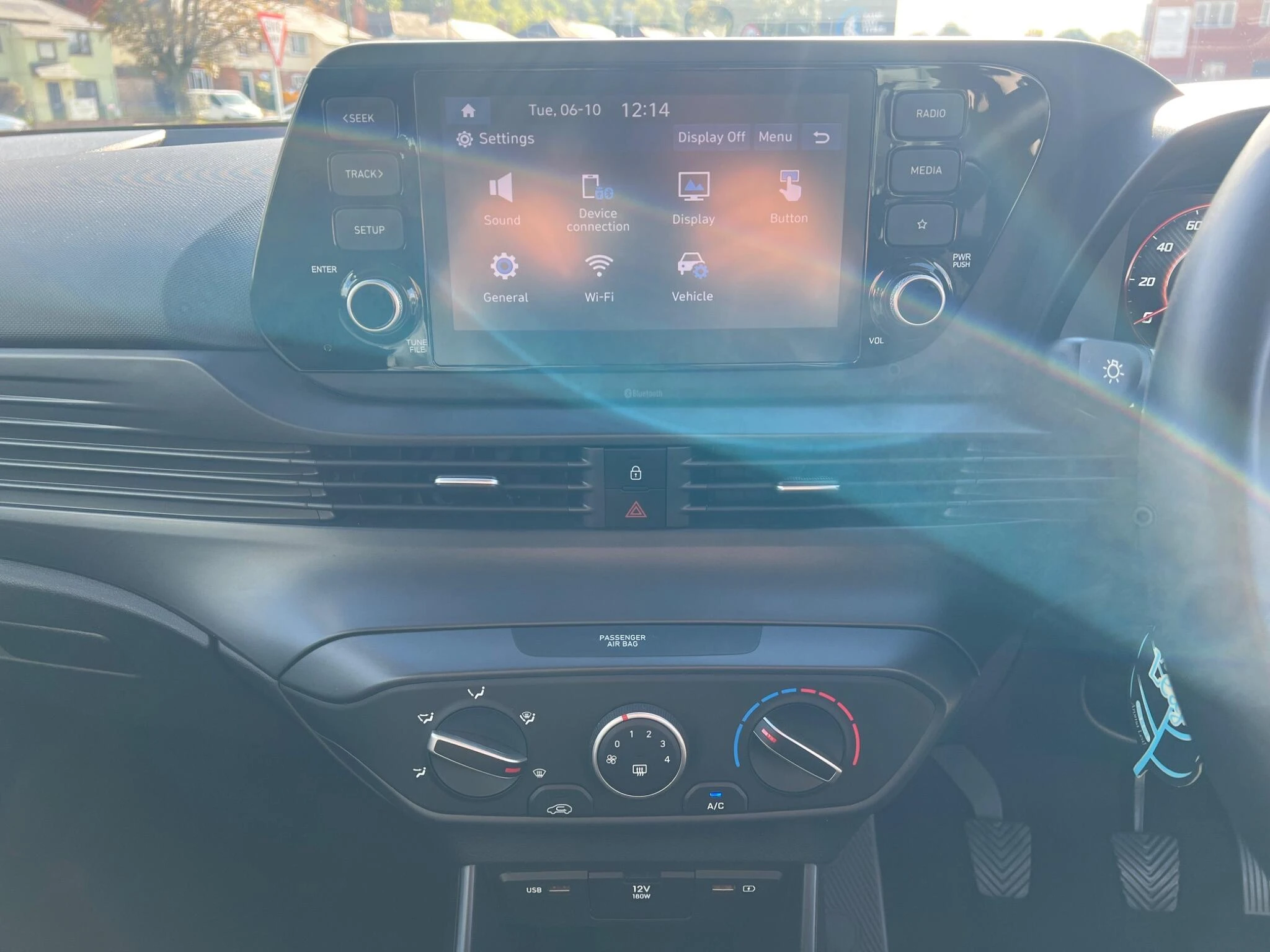 Vehicle image 33