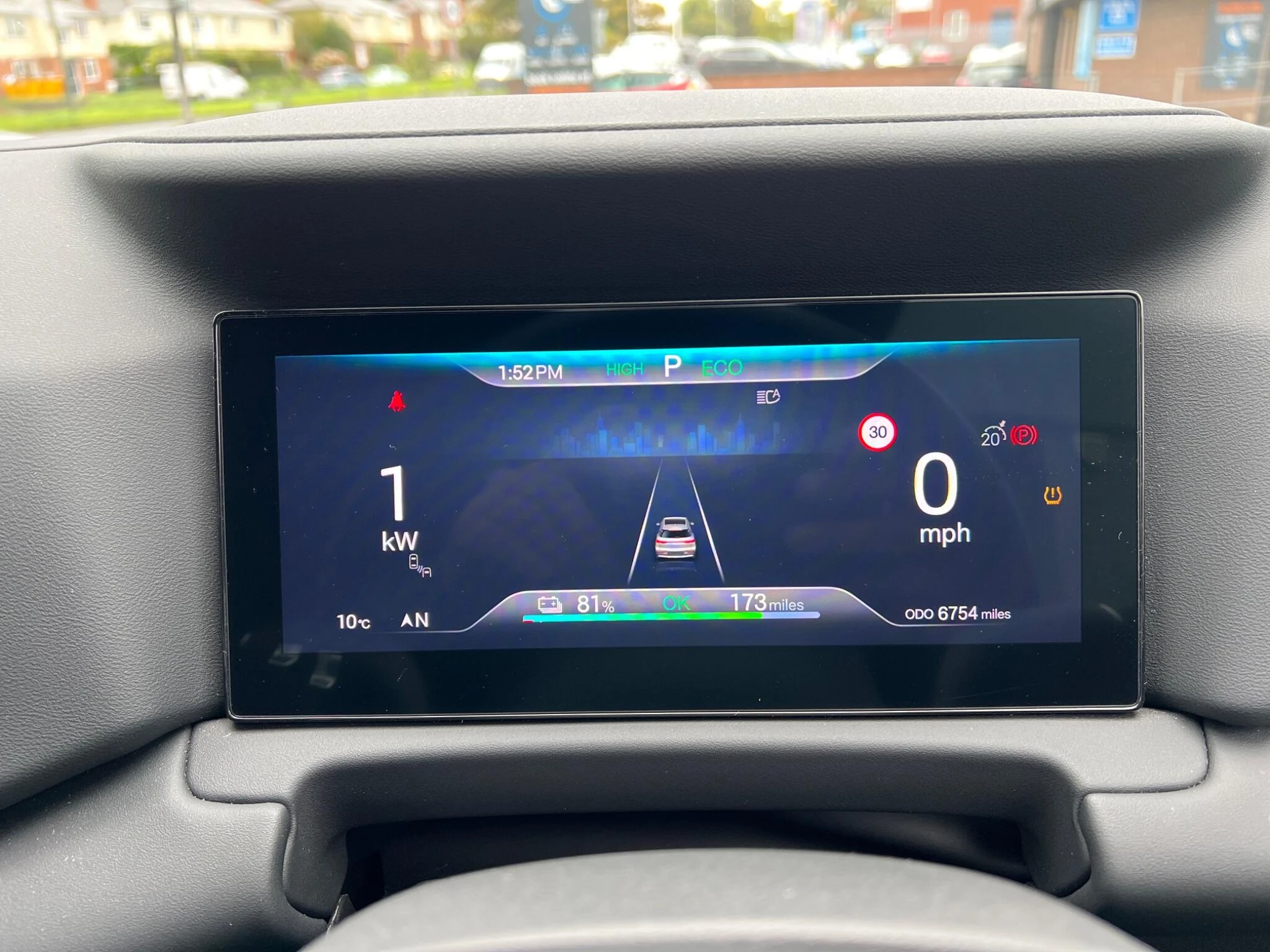 Vehicle image 25