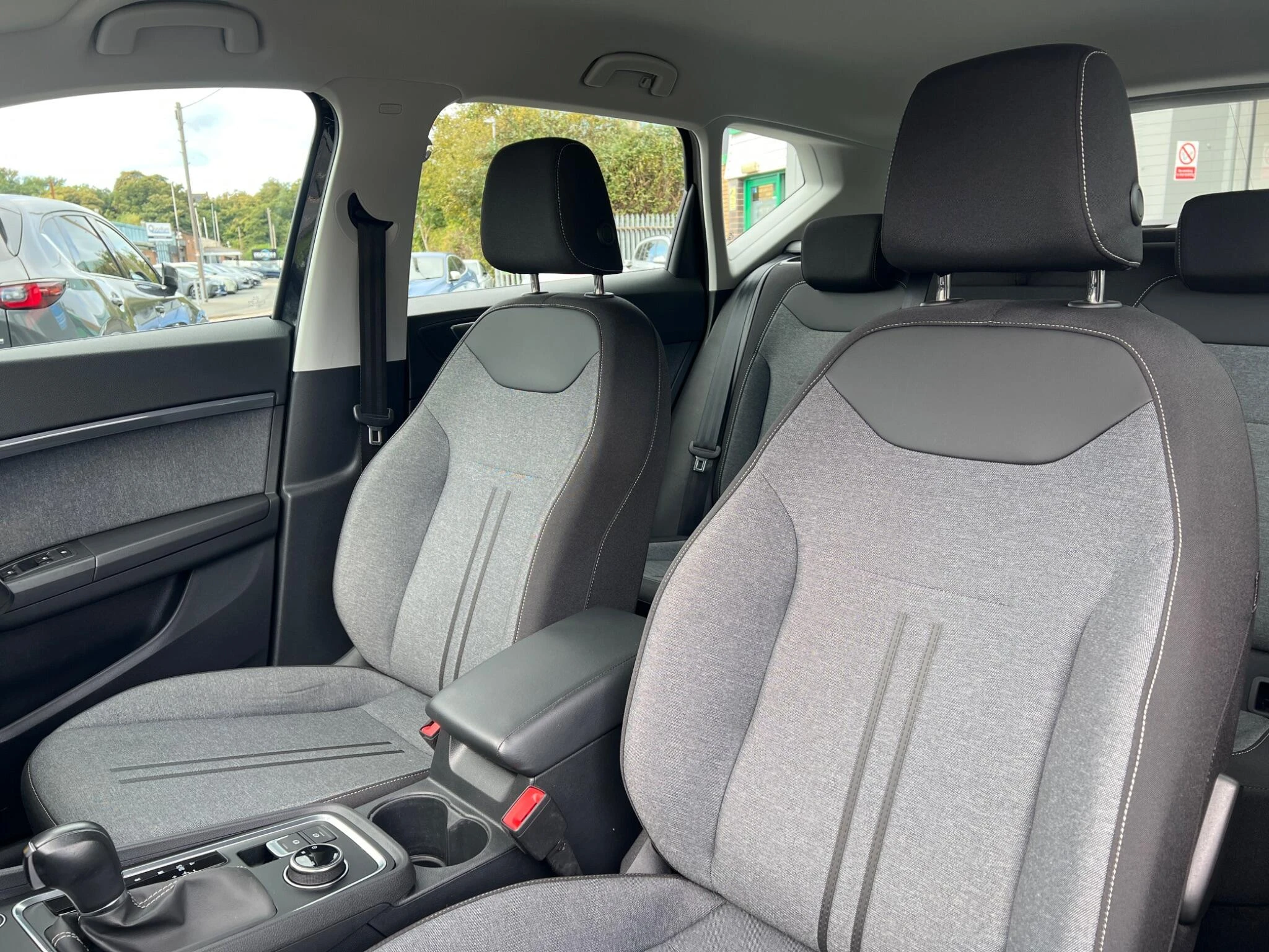 Vehicle image 24