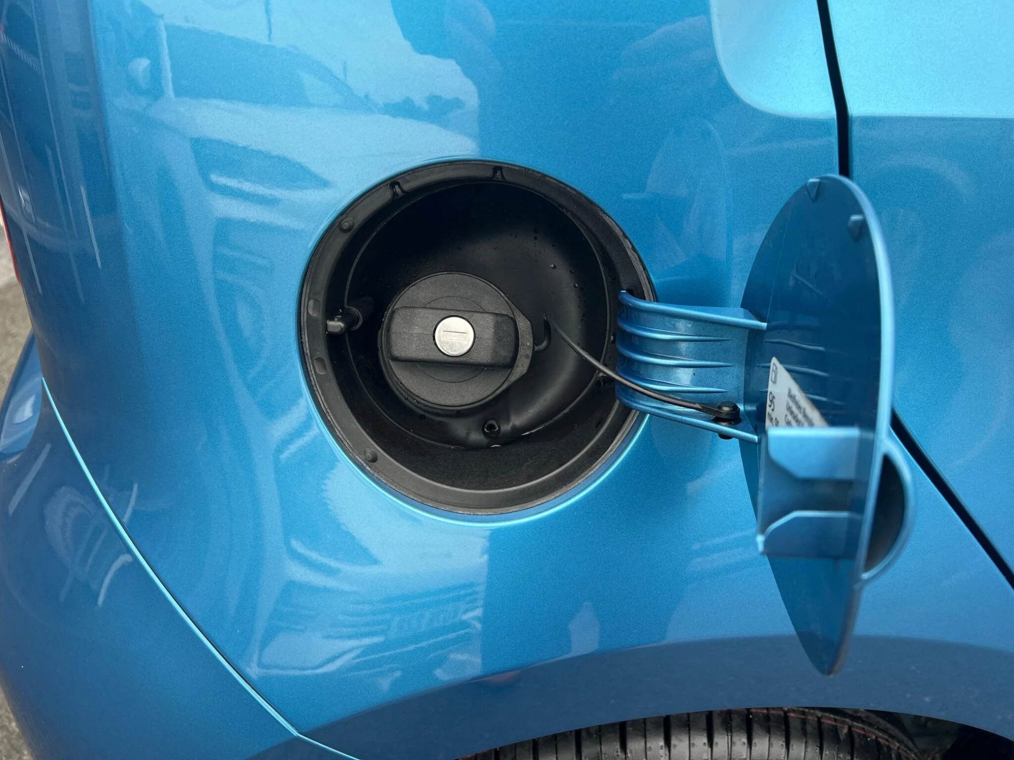 Vehicle image 36