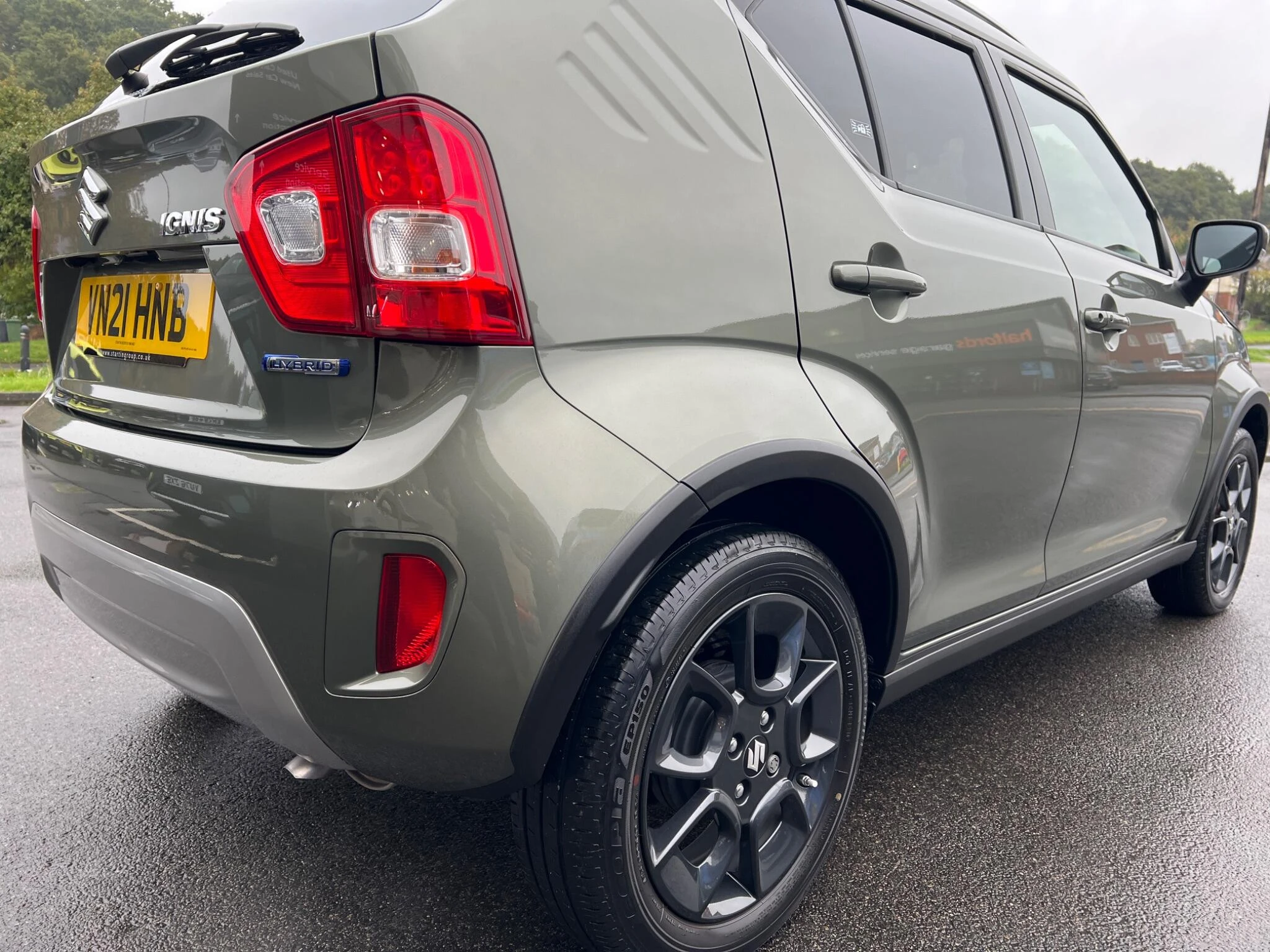 Vehicle image 11