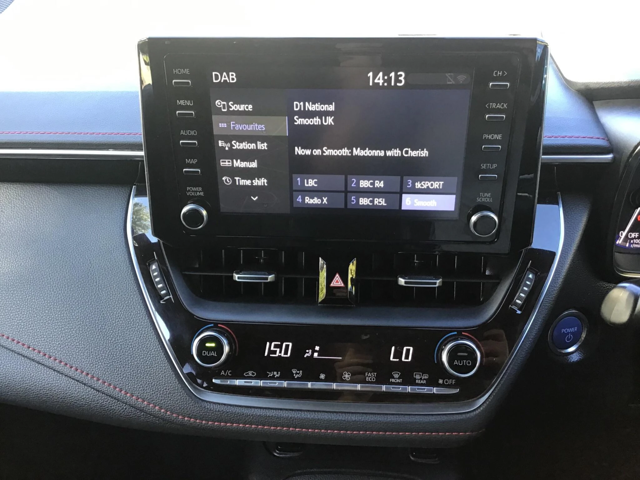 Vehicle image 22