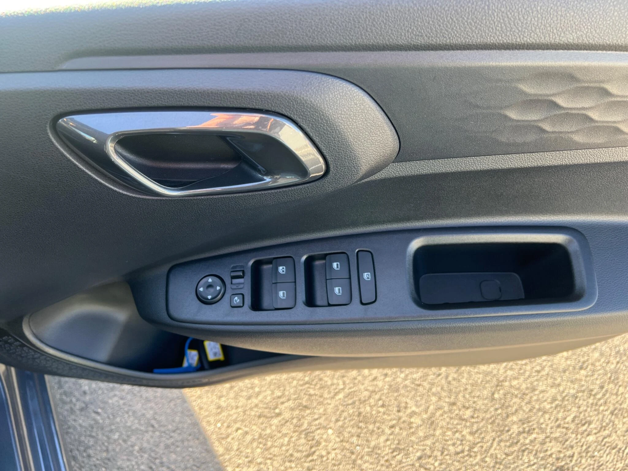 Vehicle image 47