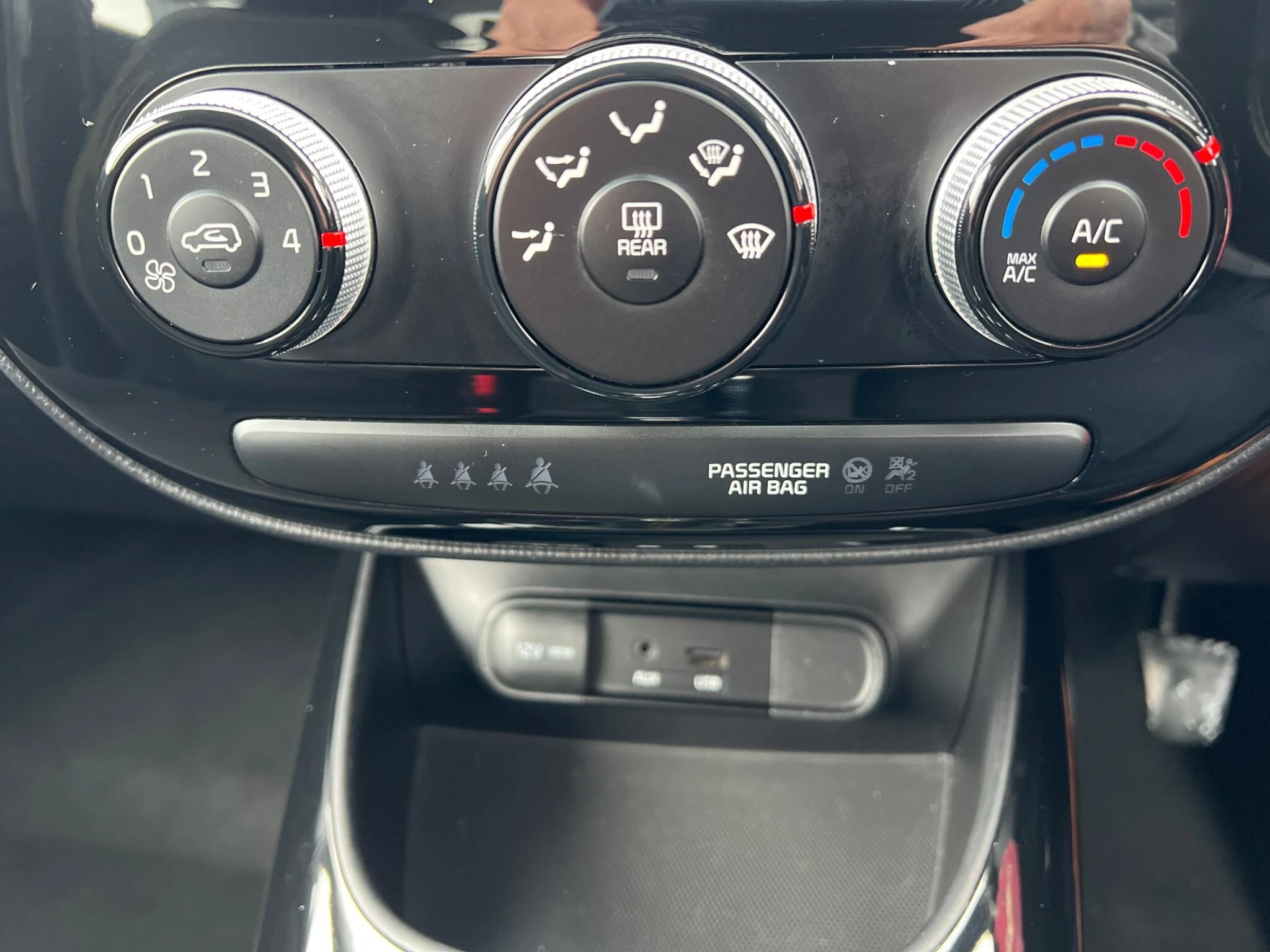 Vehicle image 38