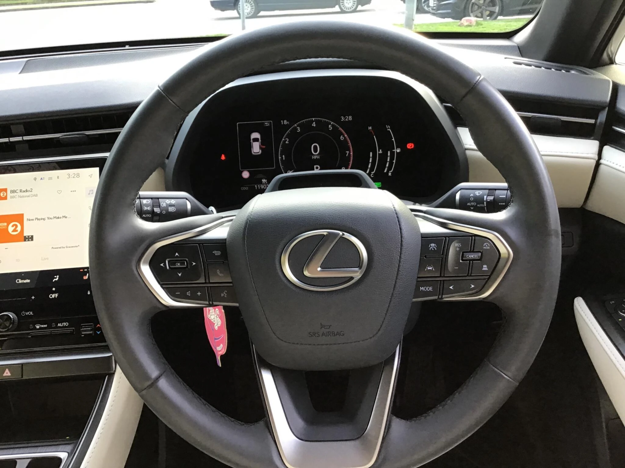 Vehicle image 33