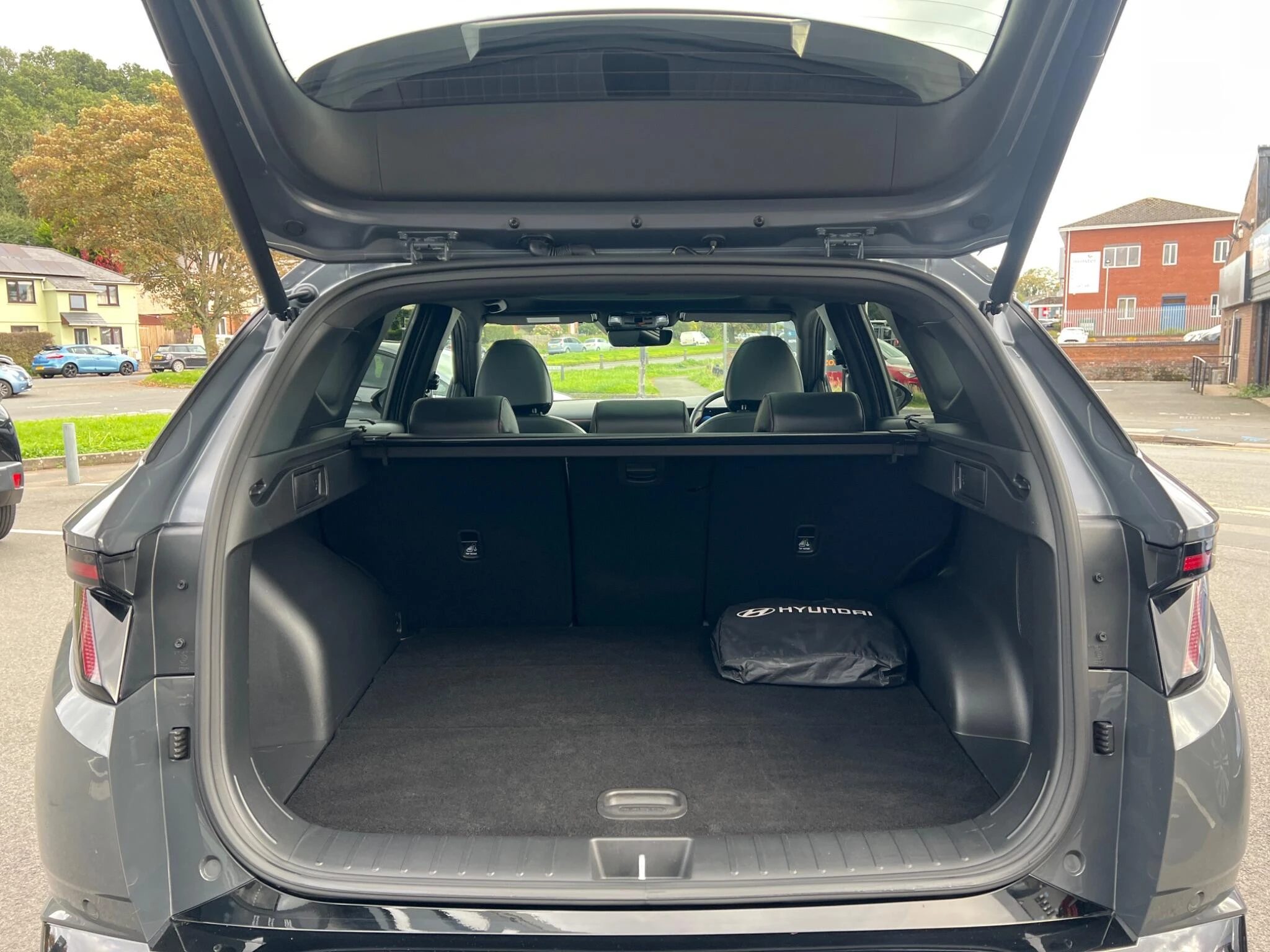 Vehicle image 40