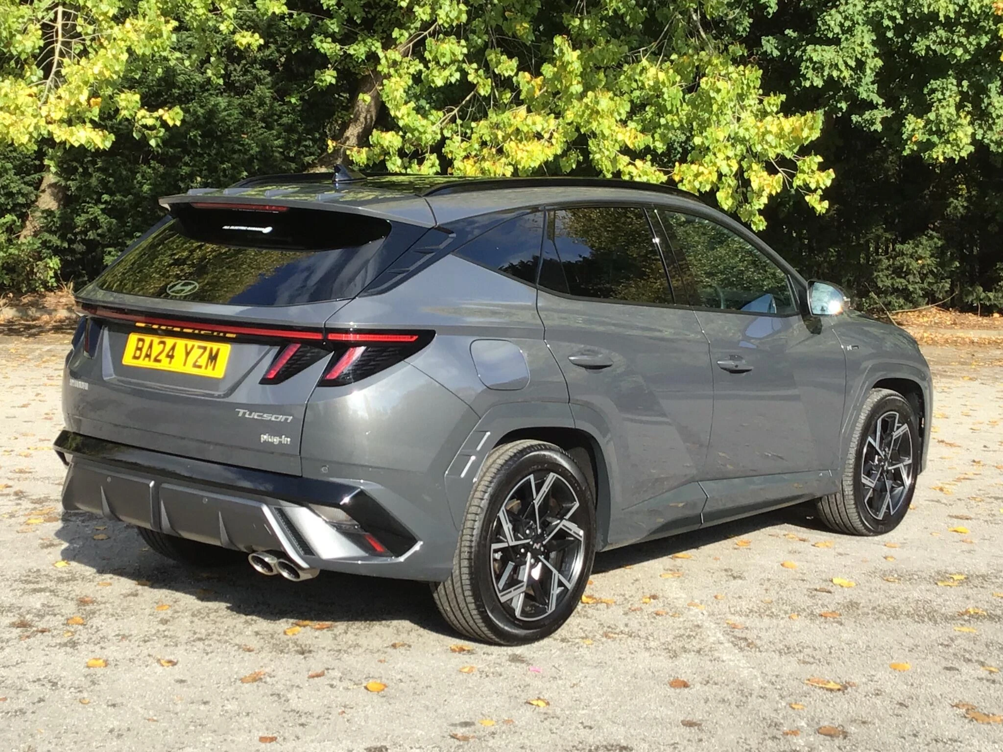 Vehicle image 3