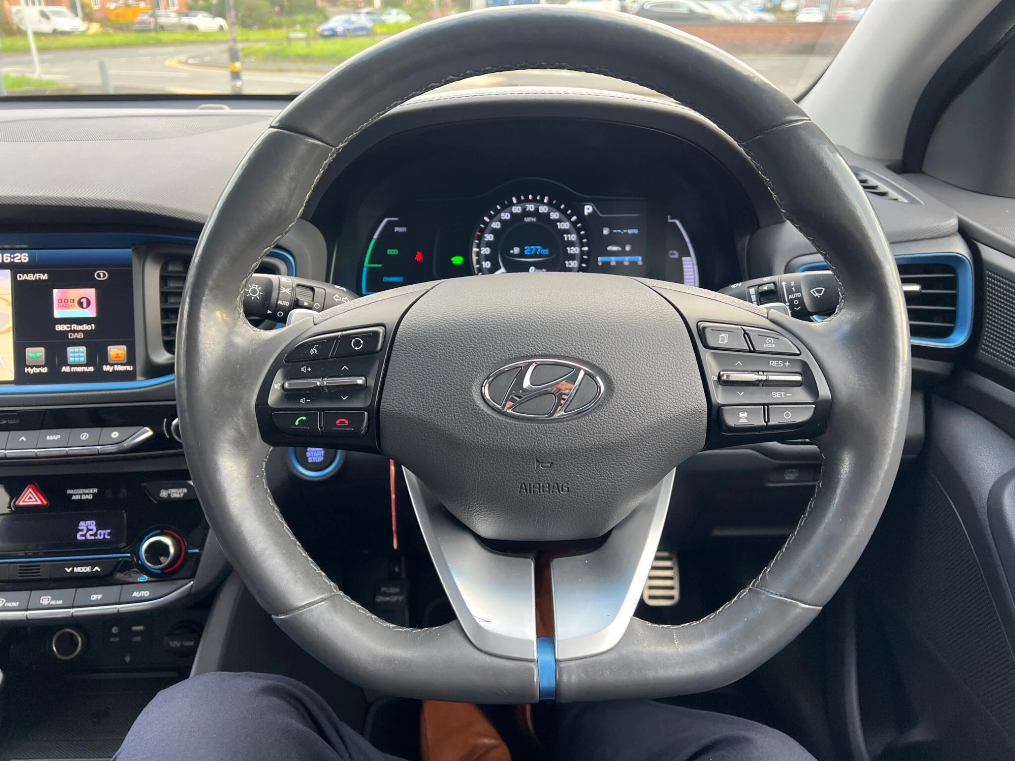 Vehicle image 40