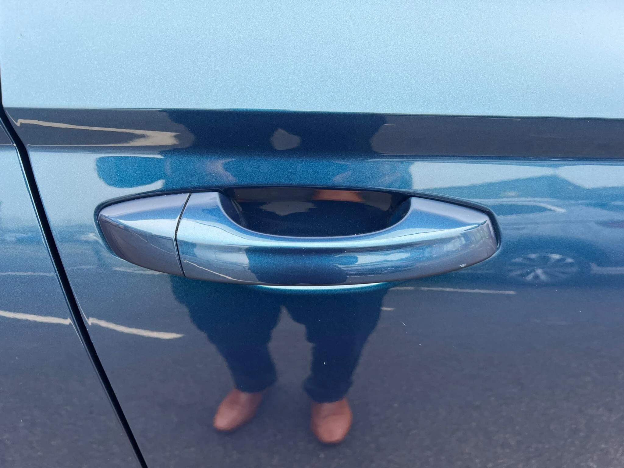 Vehicle image 53
