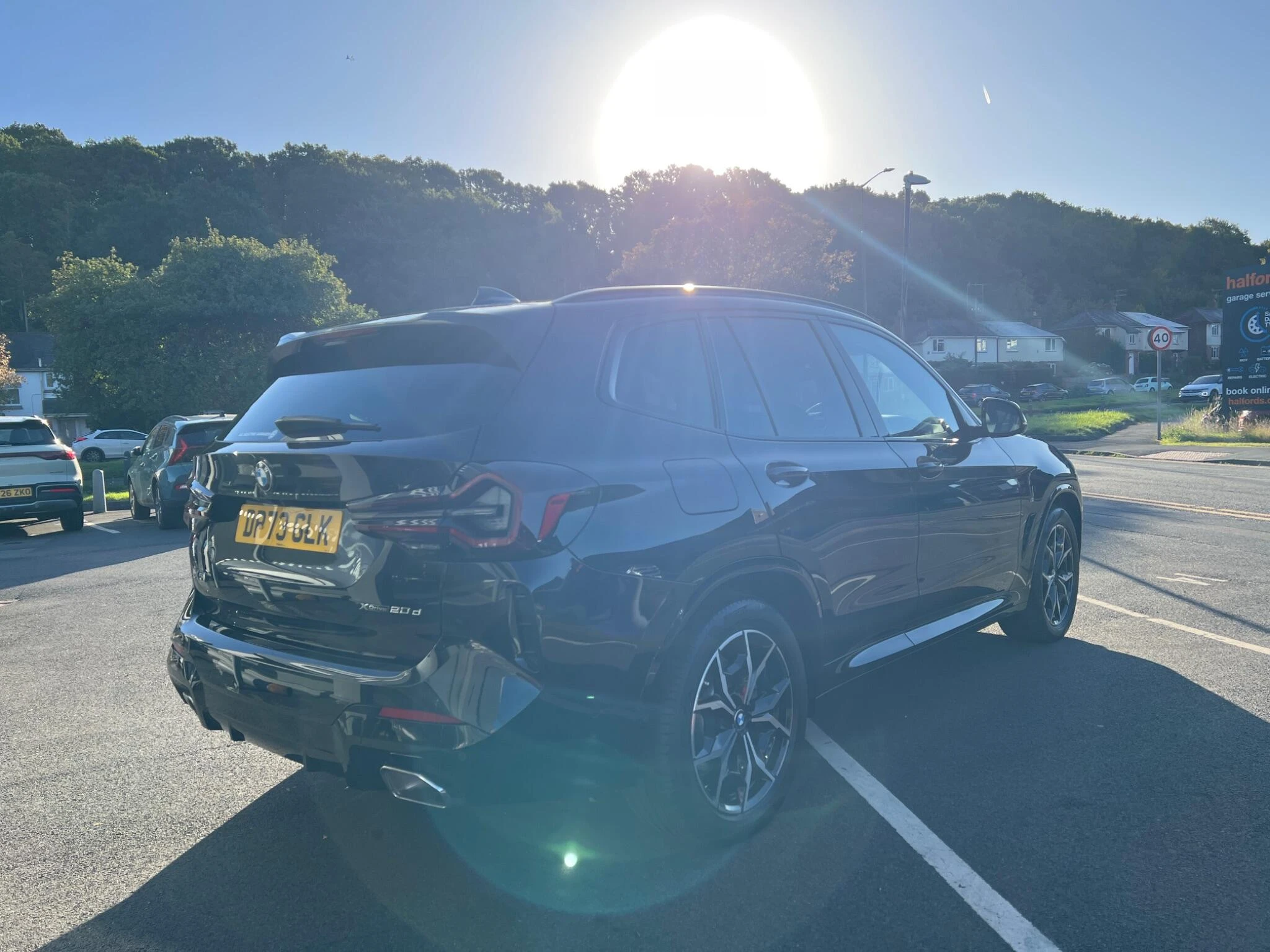 Vehicle image 13