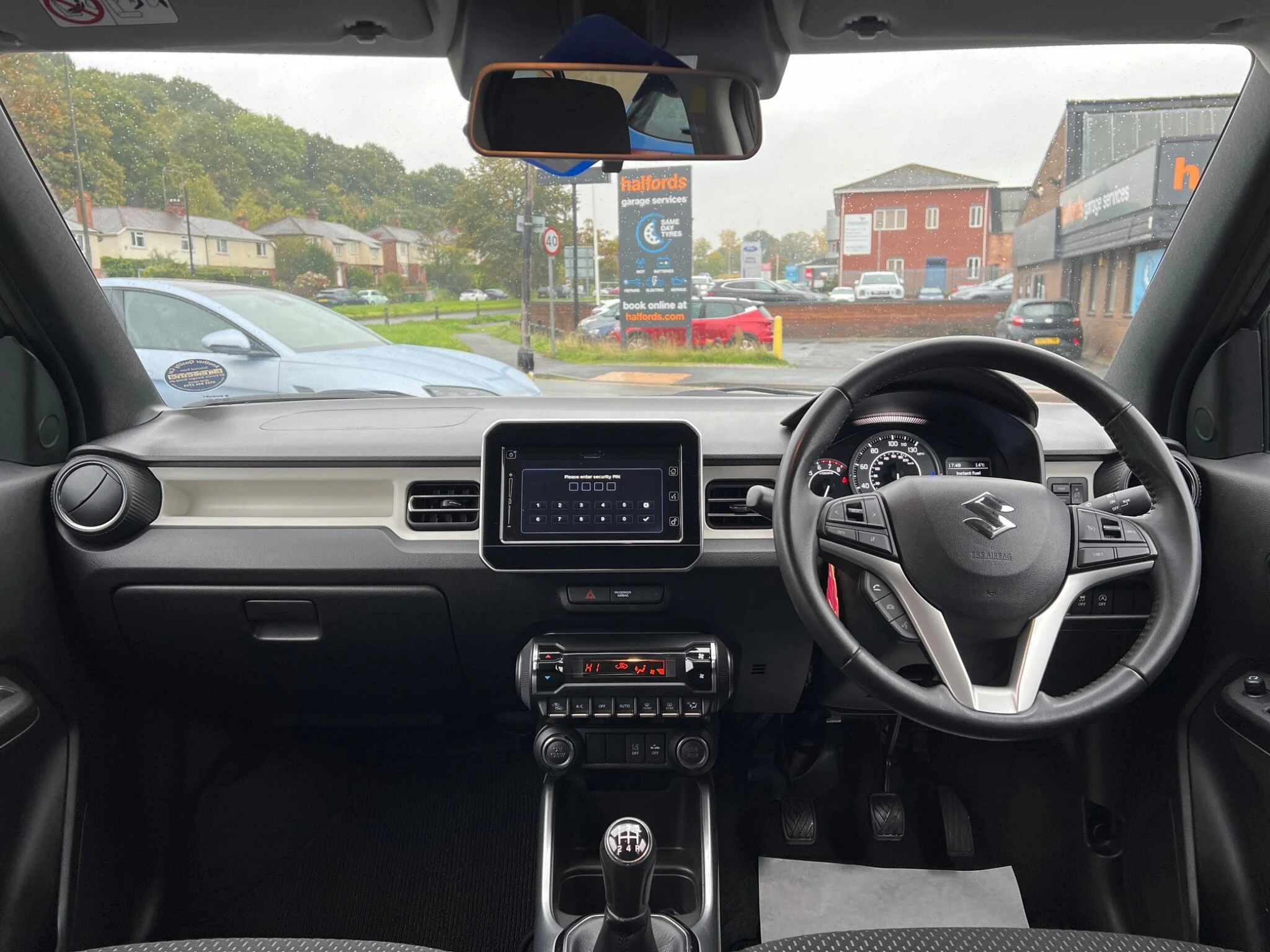 Vehicle image 12