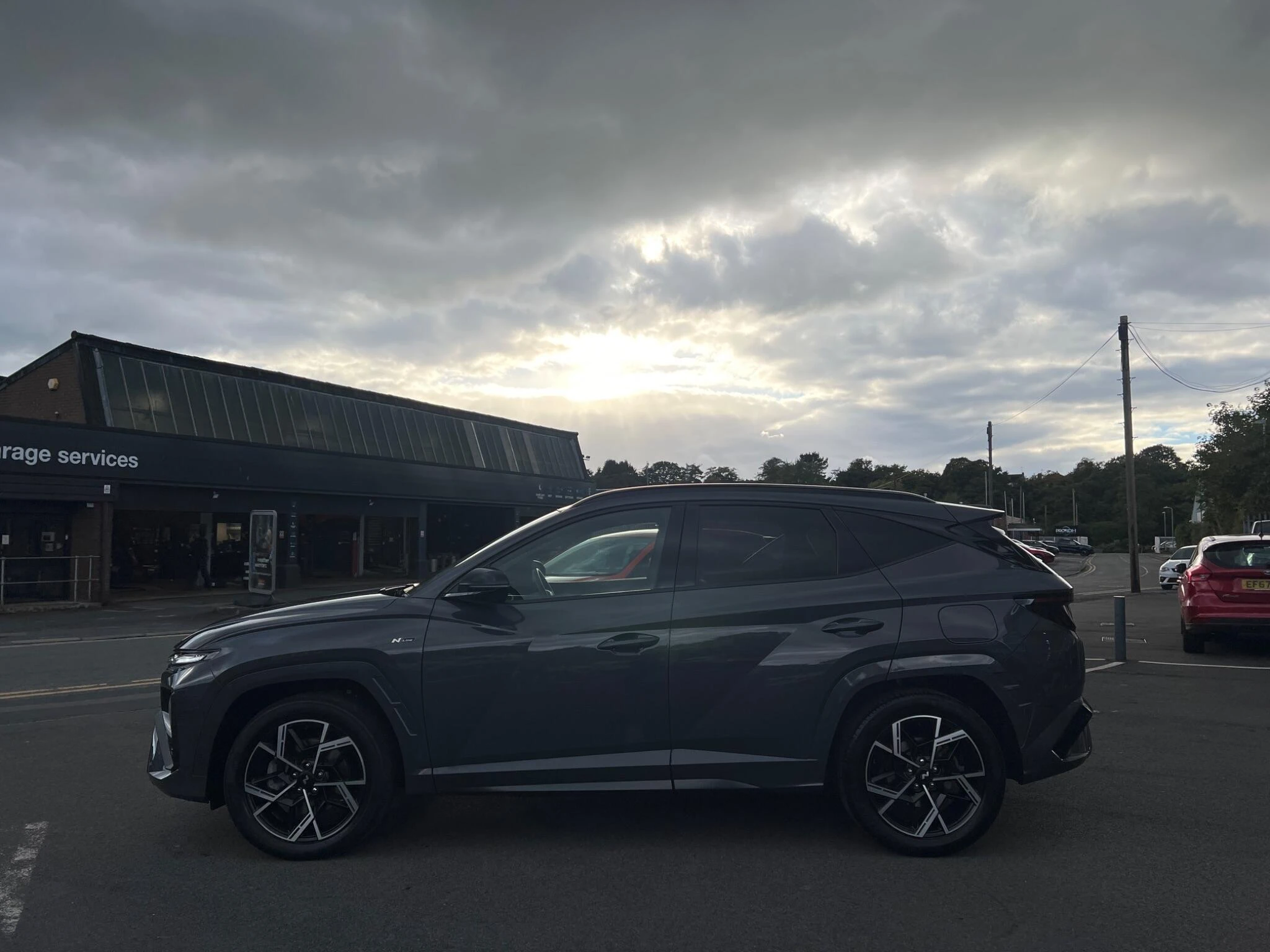 Vehicle image 9