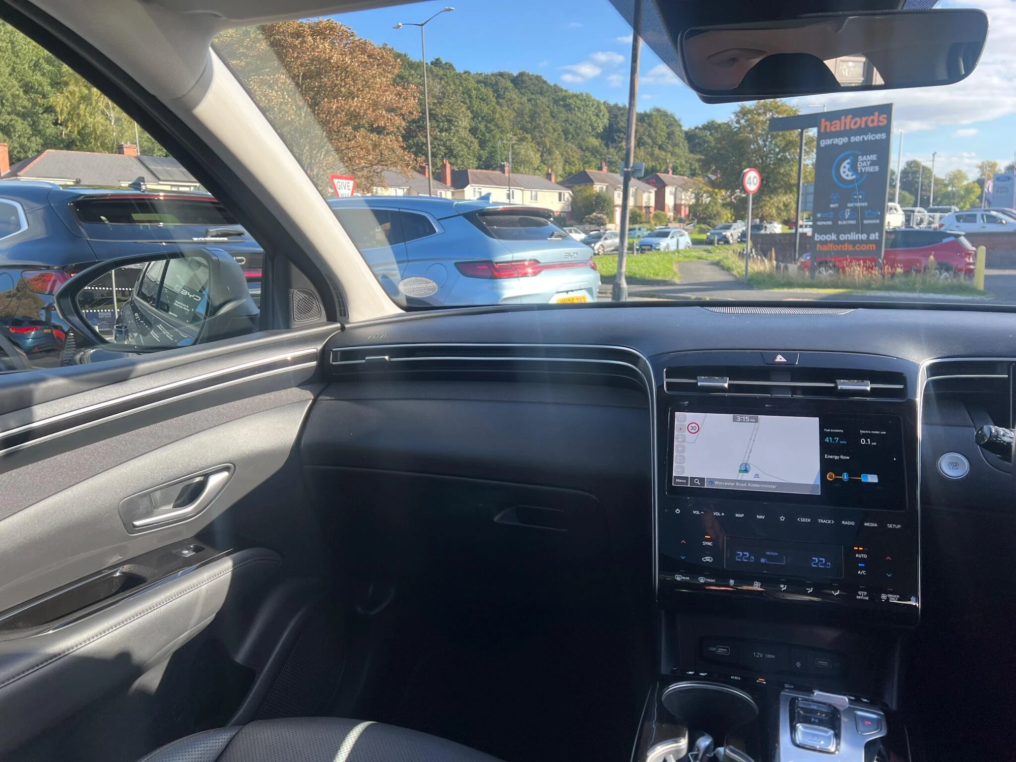 Vehicle image 38