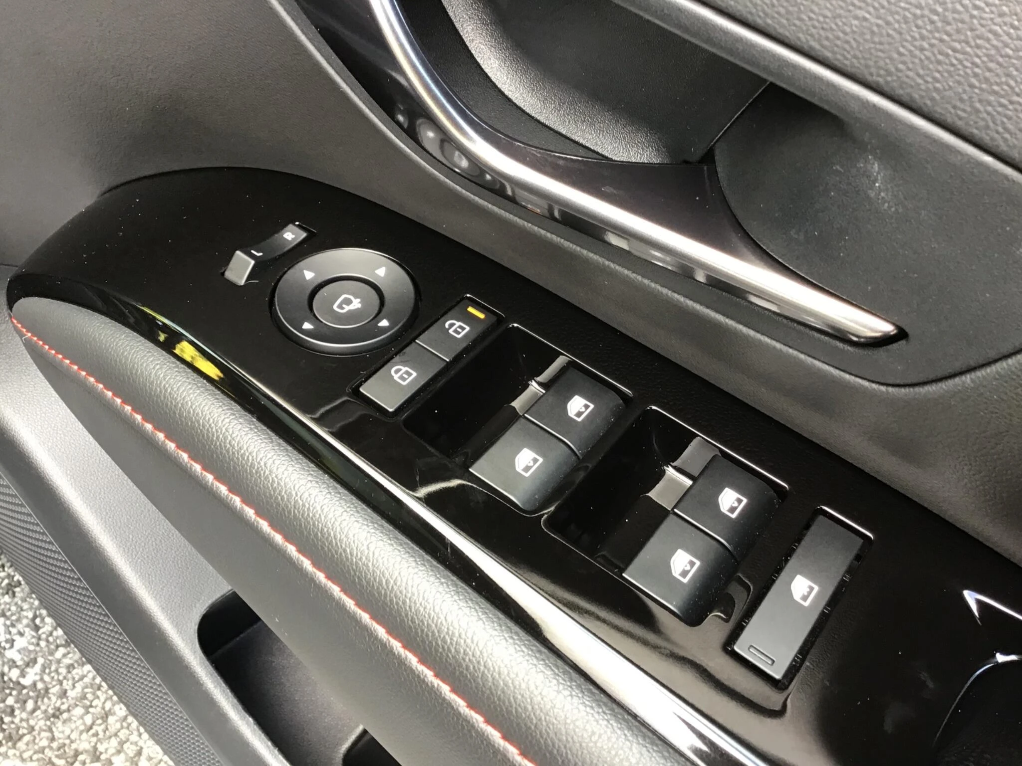 Vehicle image 40