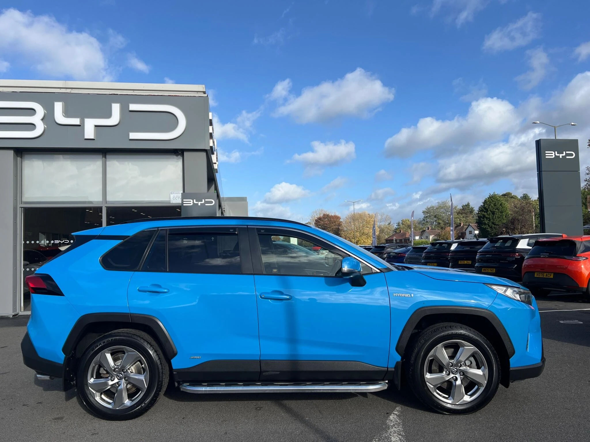 Vehicle image 13