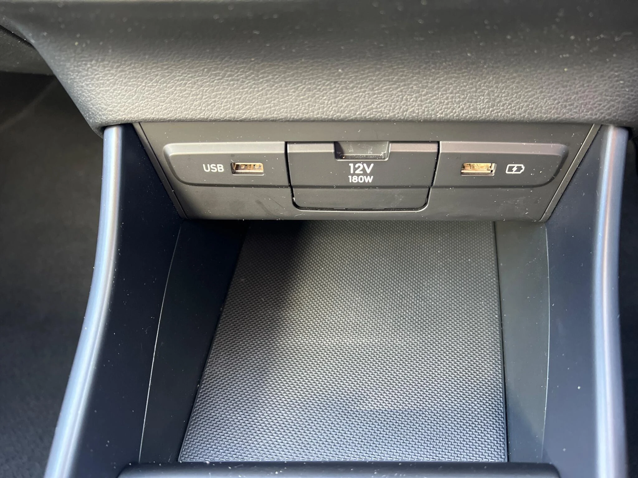 Vehicle image 48
