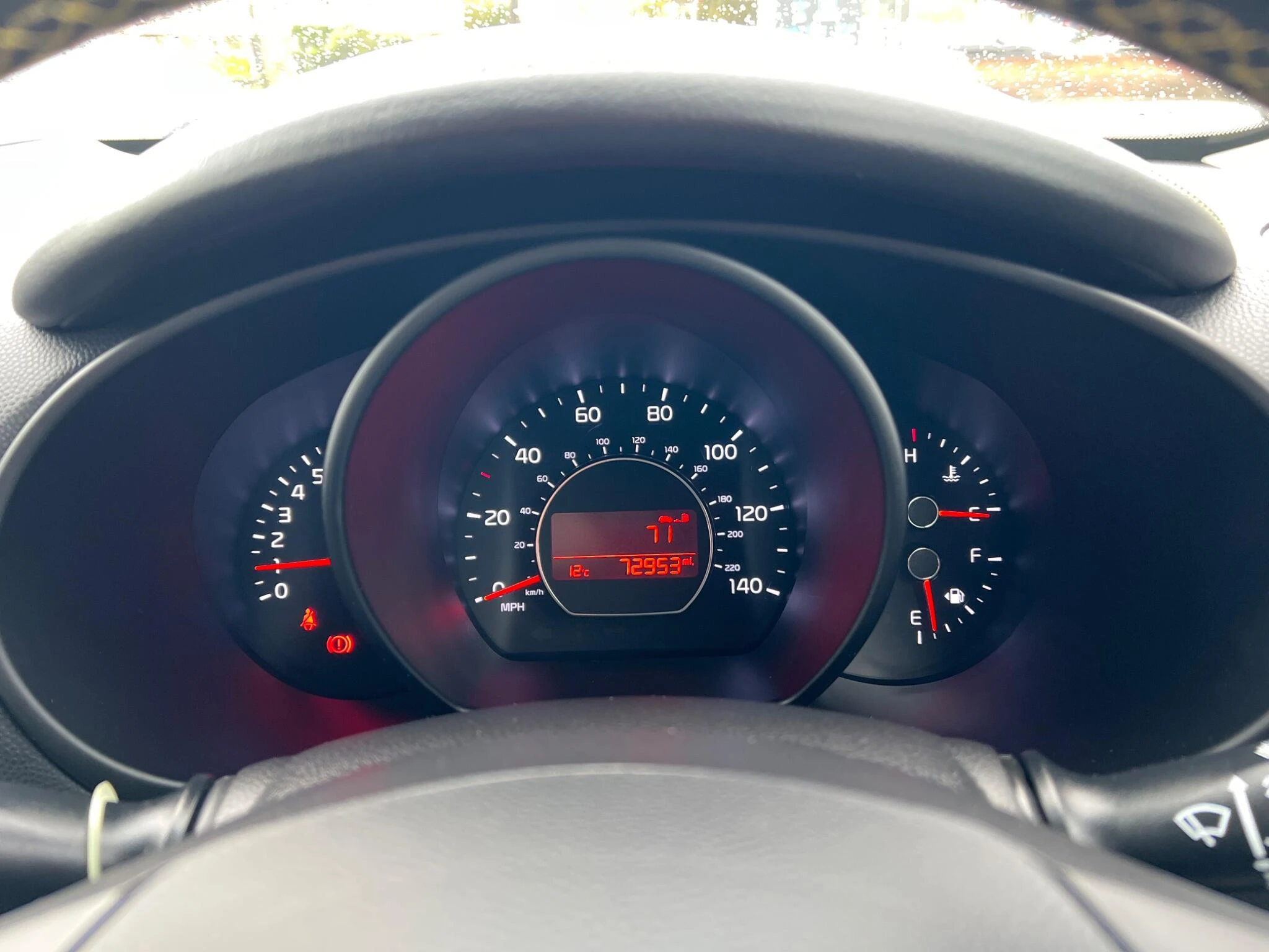 Vehicle image 28