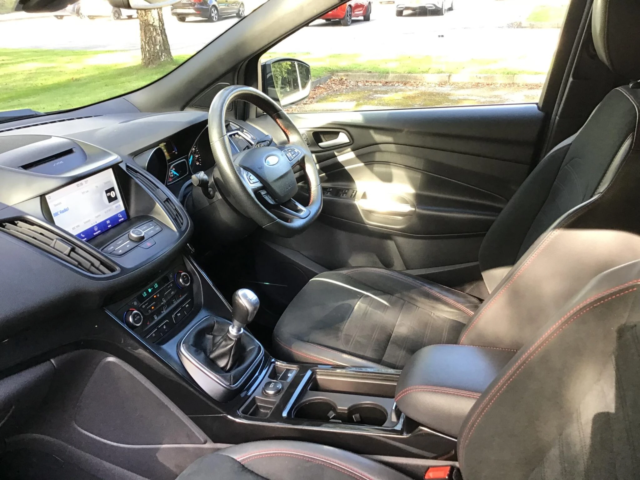 Vehicle image 18
