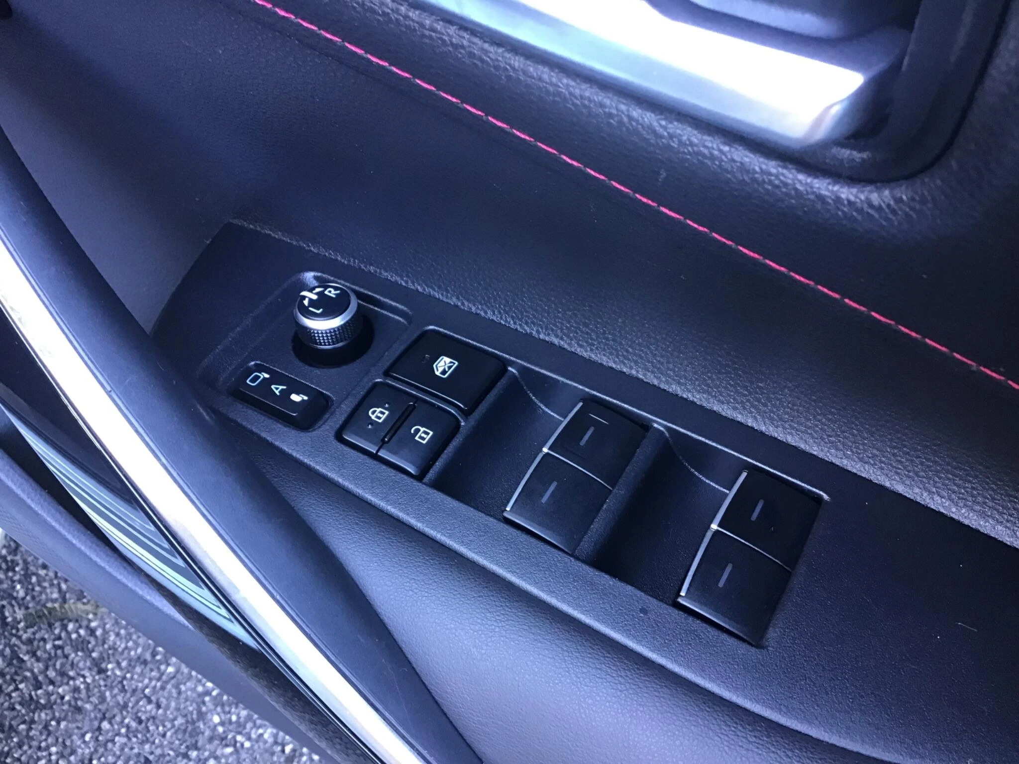Vehicle image 41