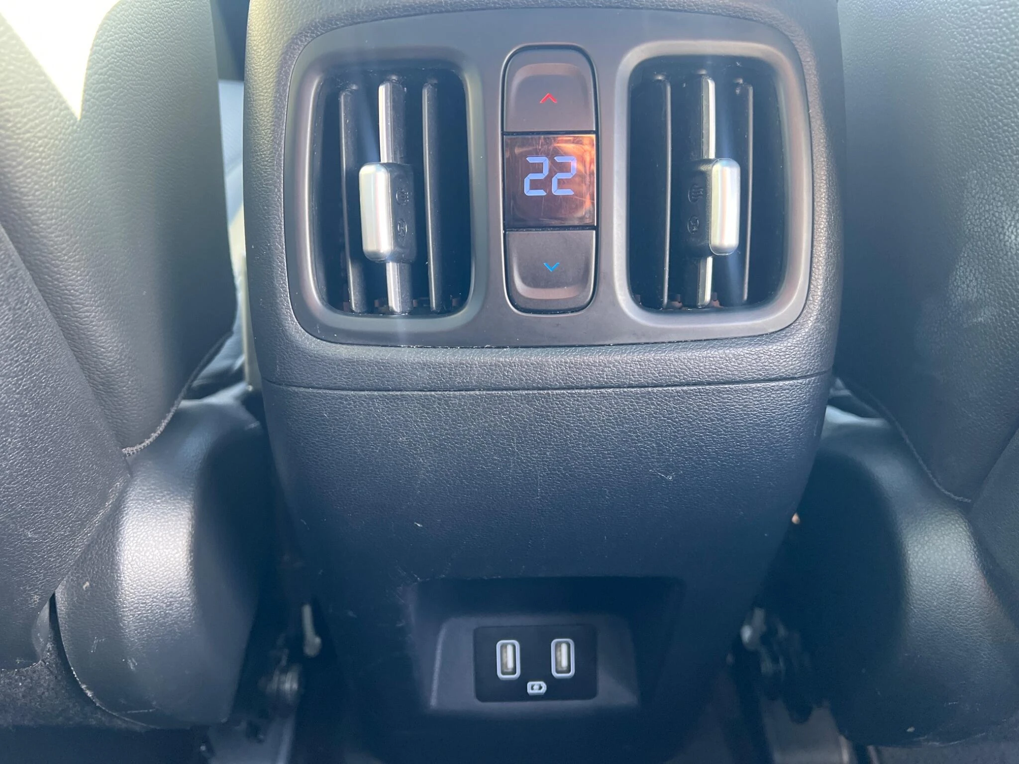 Vehicle image 53