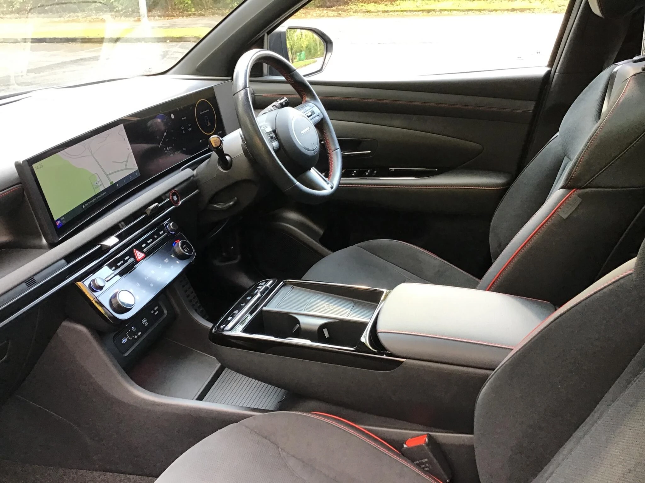 Vehicle image 21